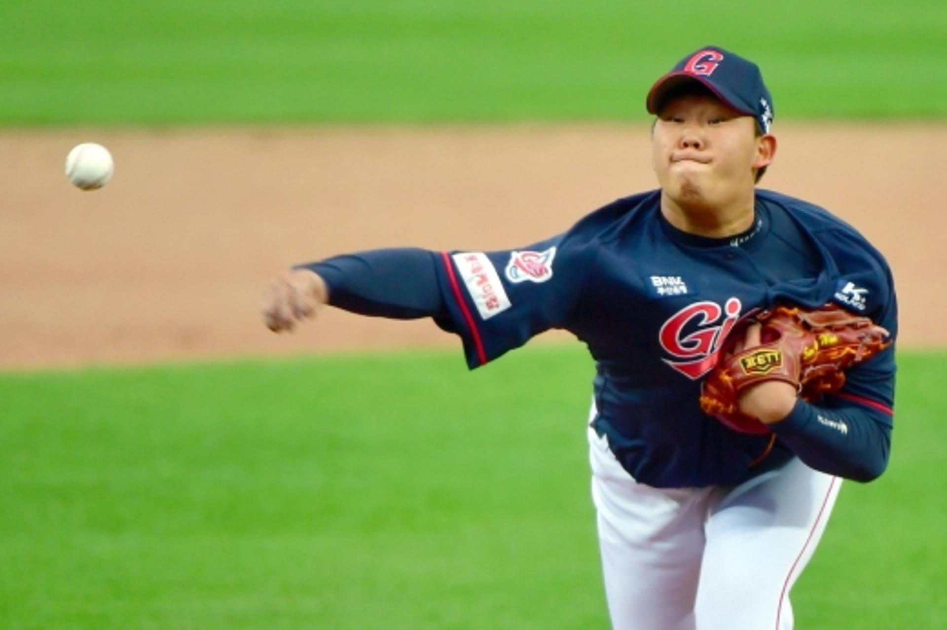 롯데, 서준원 호투에 키움 2-0 제압… 위닝시리즈 챙겼다