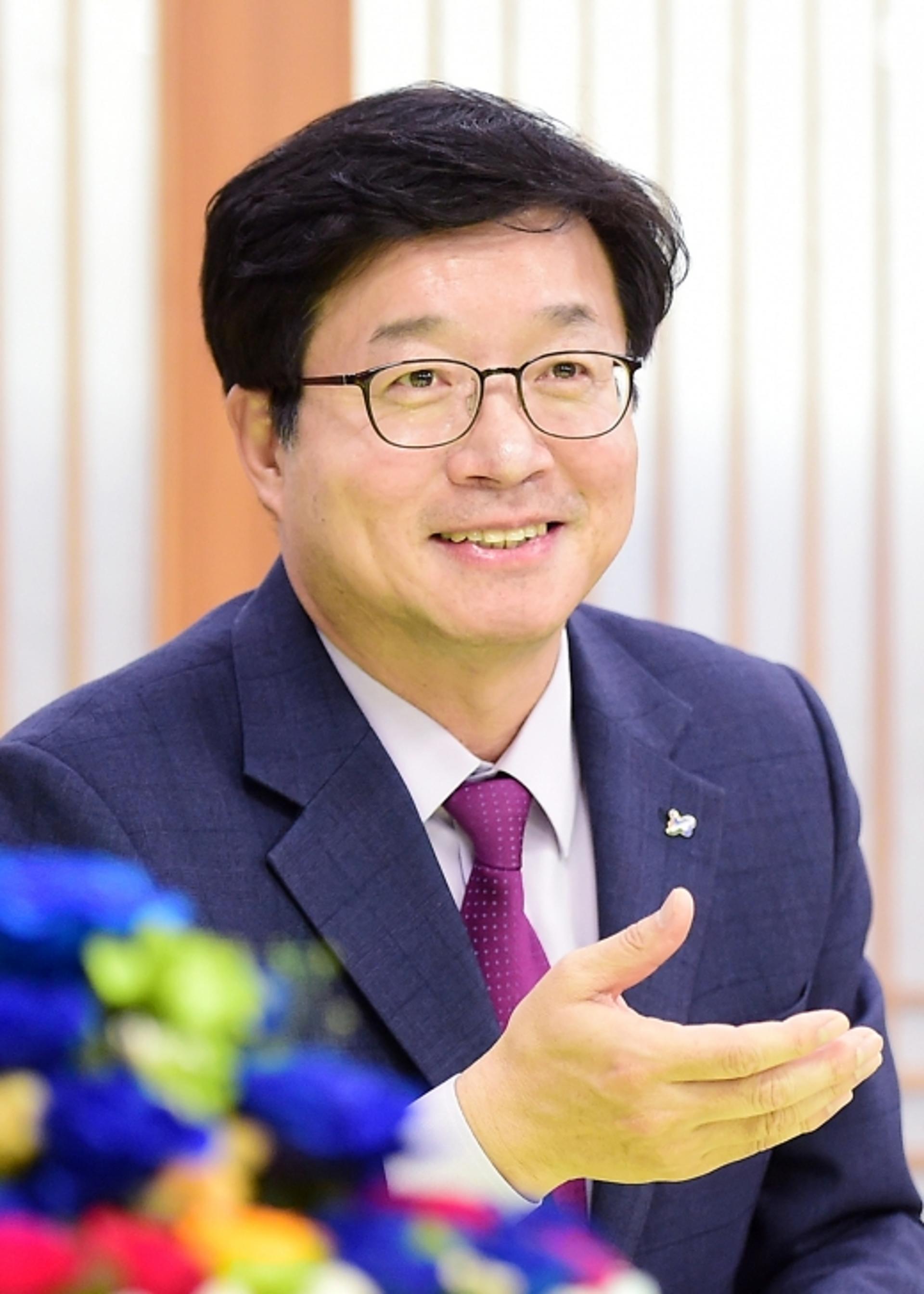 염태영 수원시장 공약이행 최고 등급