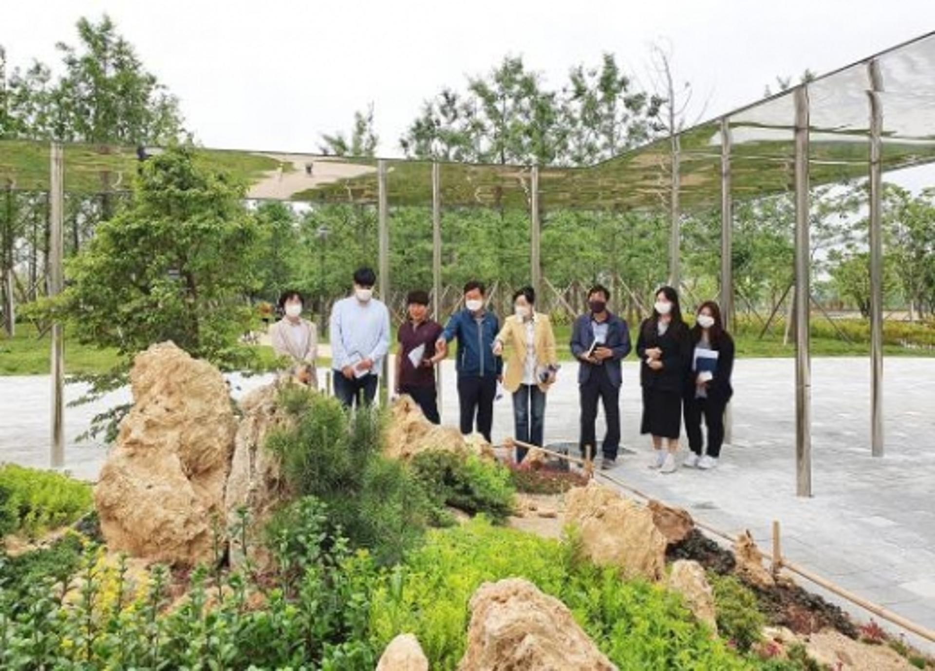 수원 '글빛누리공원'서 도서관·생태공원 즐긴다