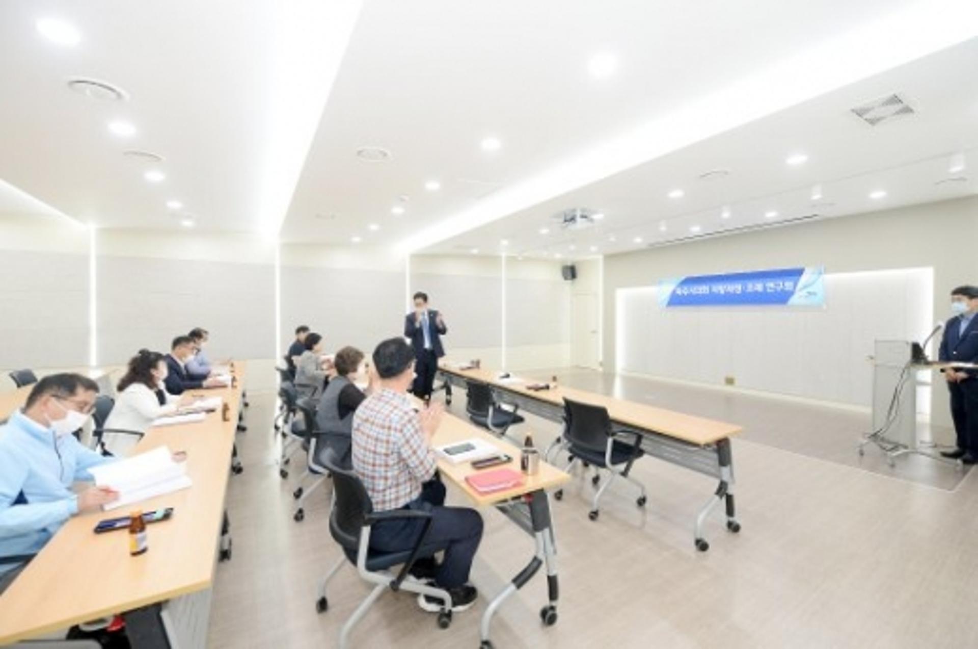 파주시의회, 행정사무감사 전문성 높인다