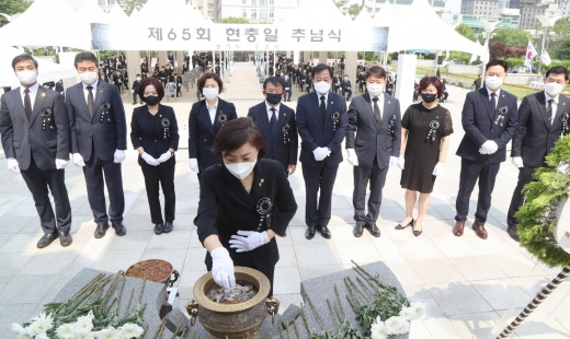 안혜영 경기도의회 부의장, 제65회 현충일 추념식 참석