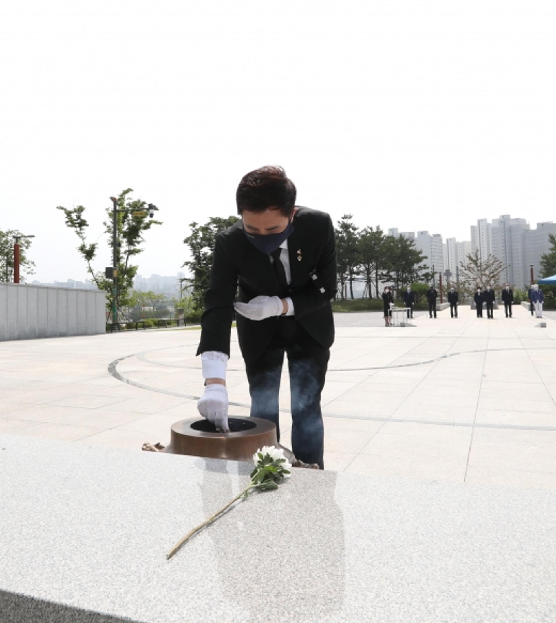 서철모 화성시장 "공동체를 위한 희생정신 이어 갈 것"