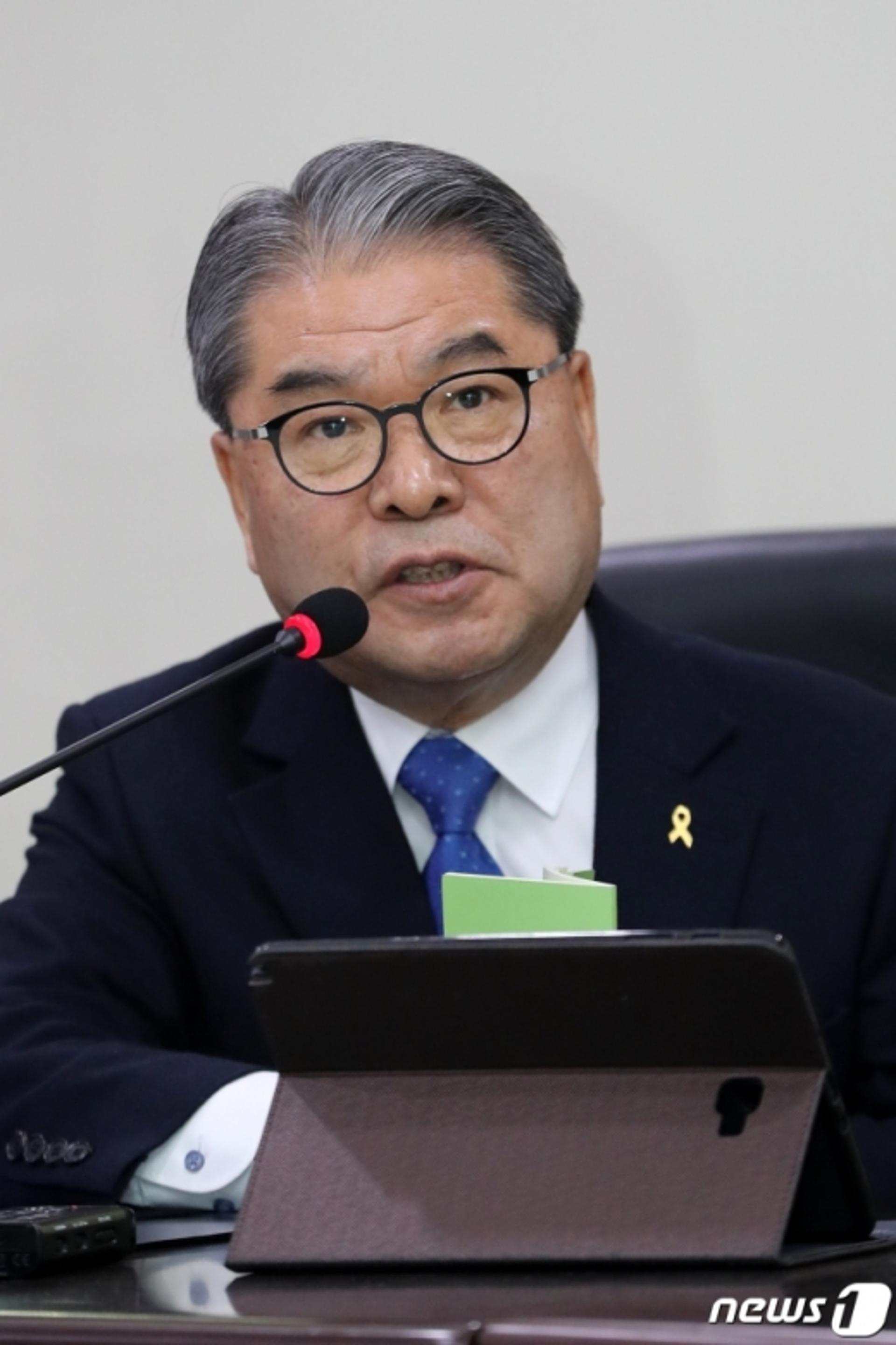 이재정 경기교육감 "입은 풀고 돈은 묶는 정의 세워달라"