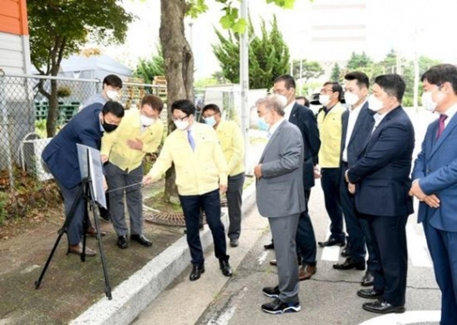 파주시, ‘문발산단 환경개선사업’ 현장 방문