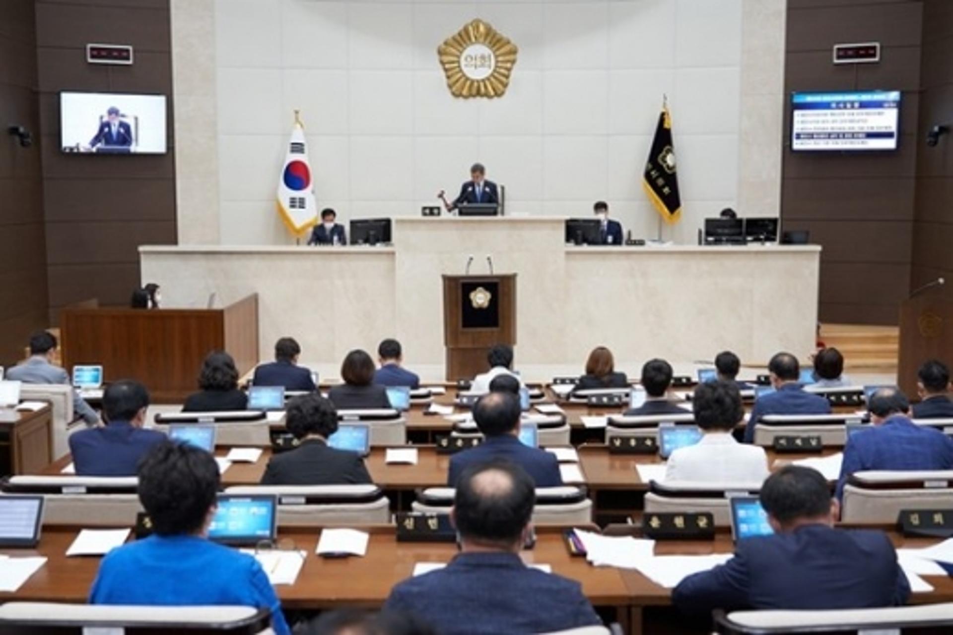 용인시의회, 조례안 21건·동의안 2건  처리