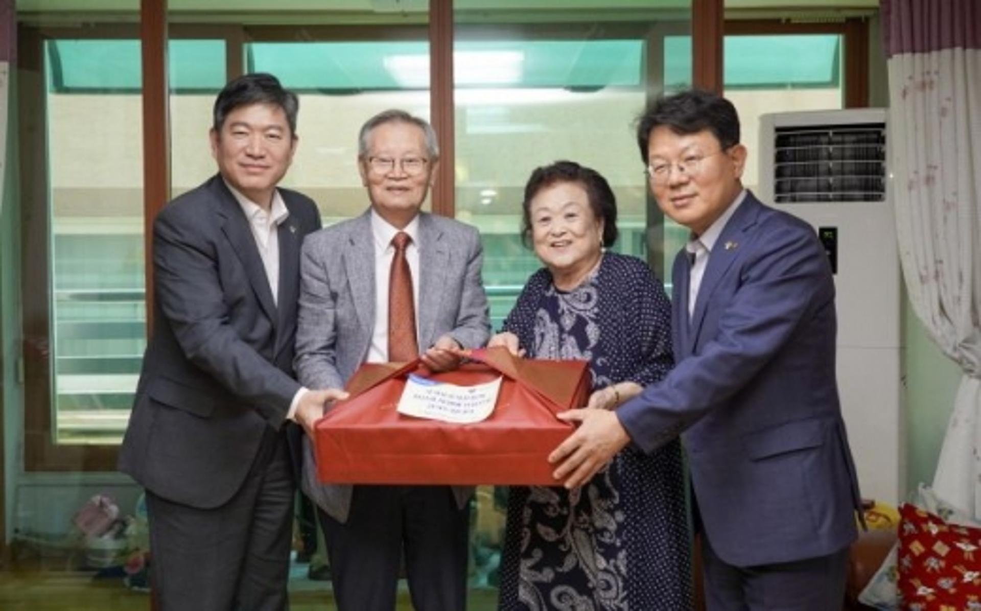 김광수 NH농협금융 회장, 6·25전쟁 참전유공자 위문