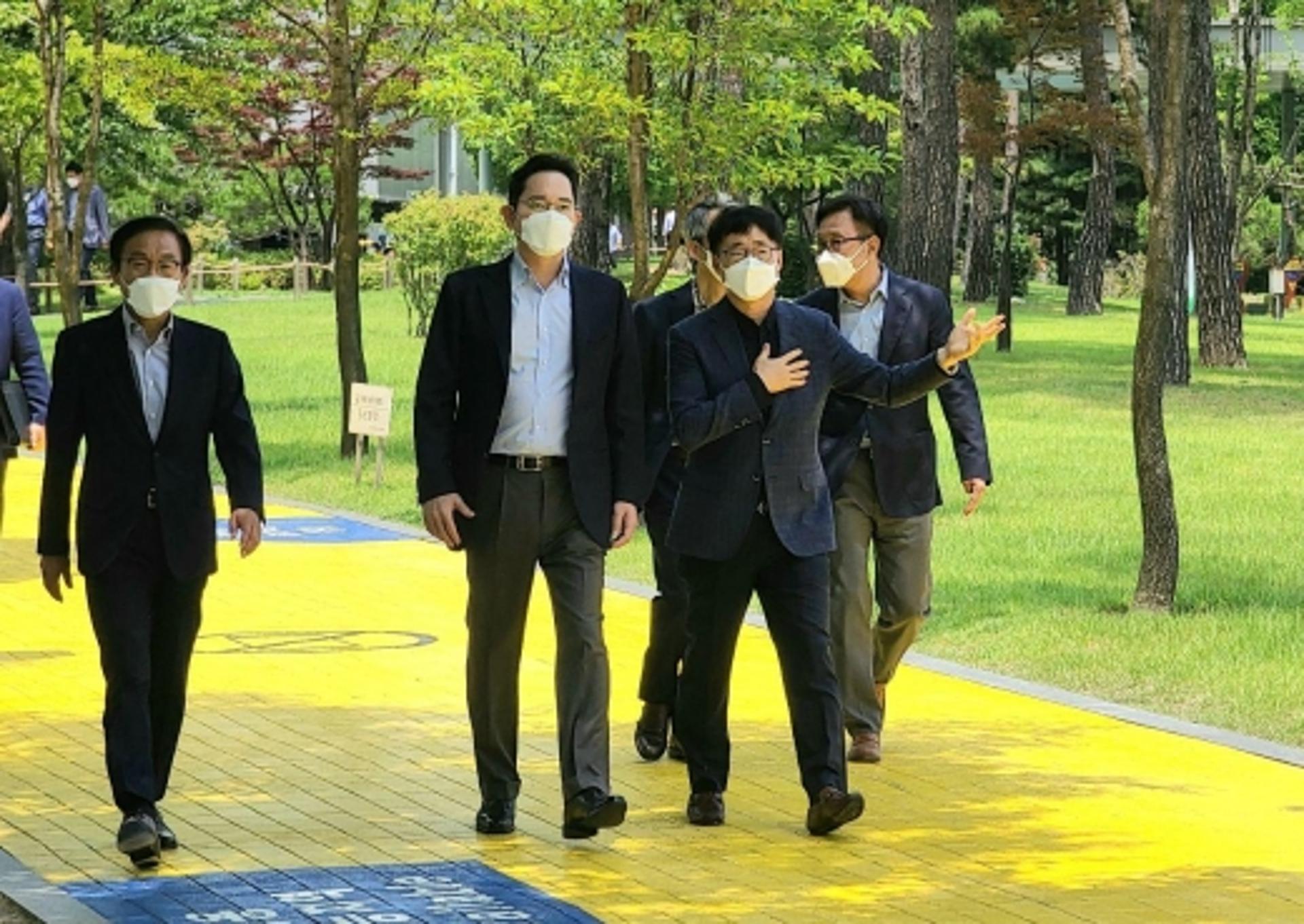 경영보폭 넓히는 이재용, 이번주만 두차례 현장경영… “시간이 없다”
