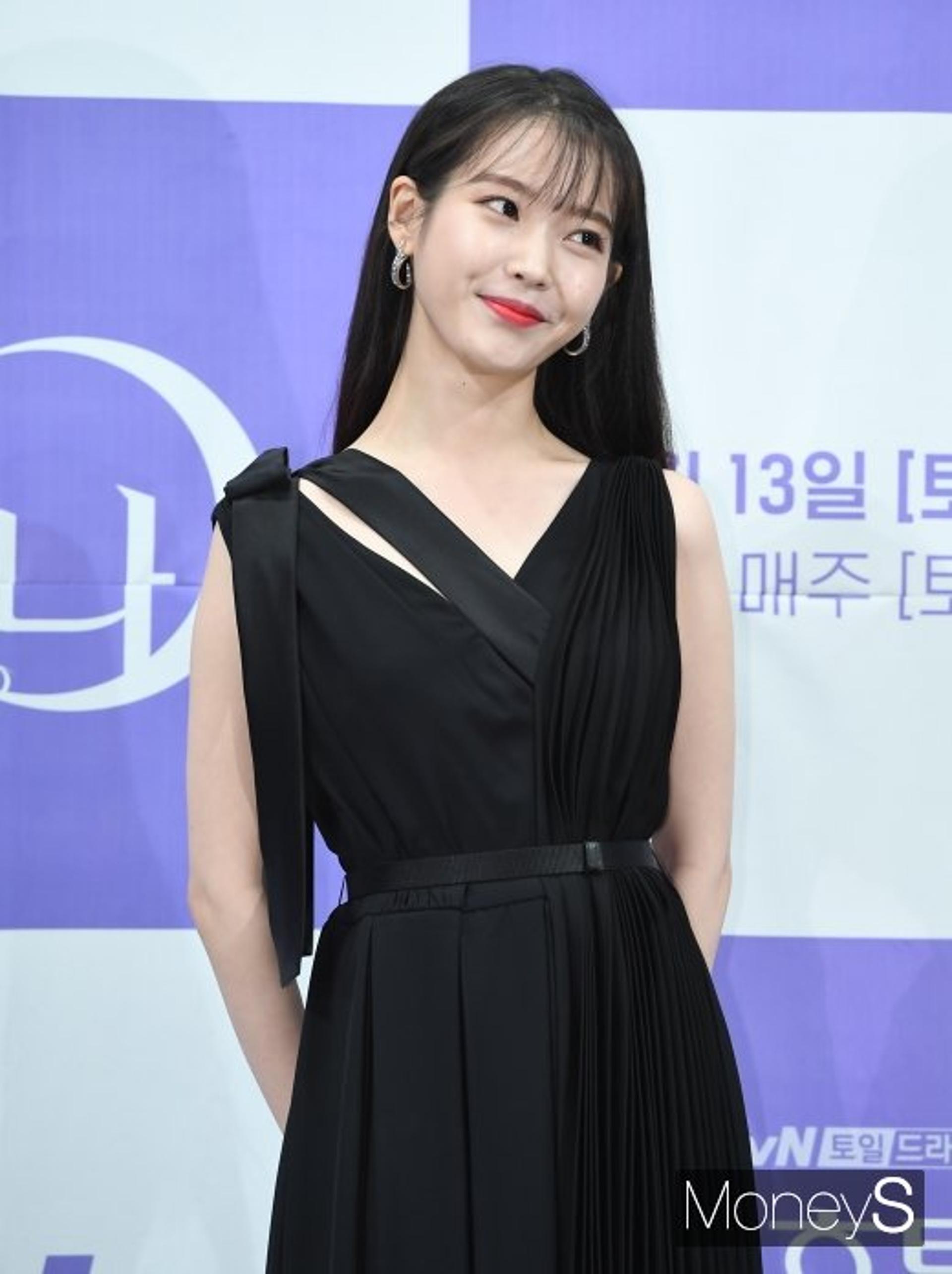 아이유 공식입장까지… 악플러 "그만 X나대라고"