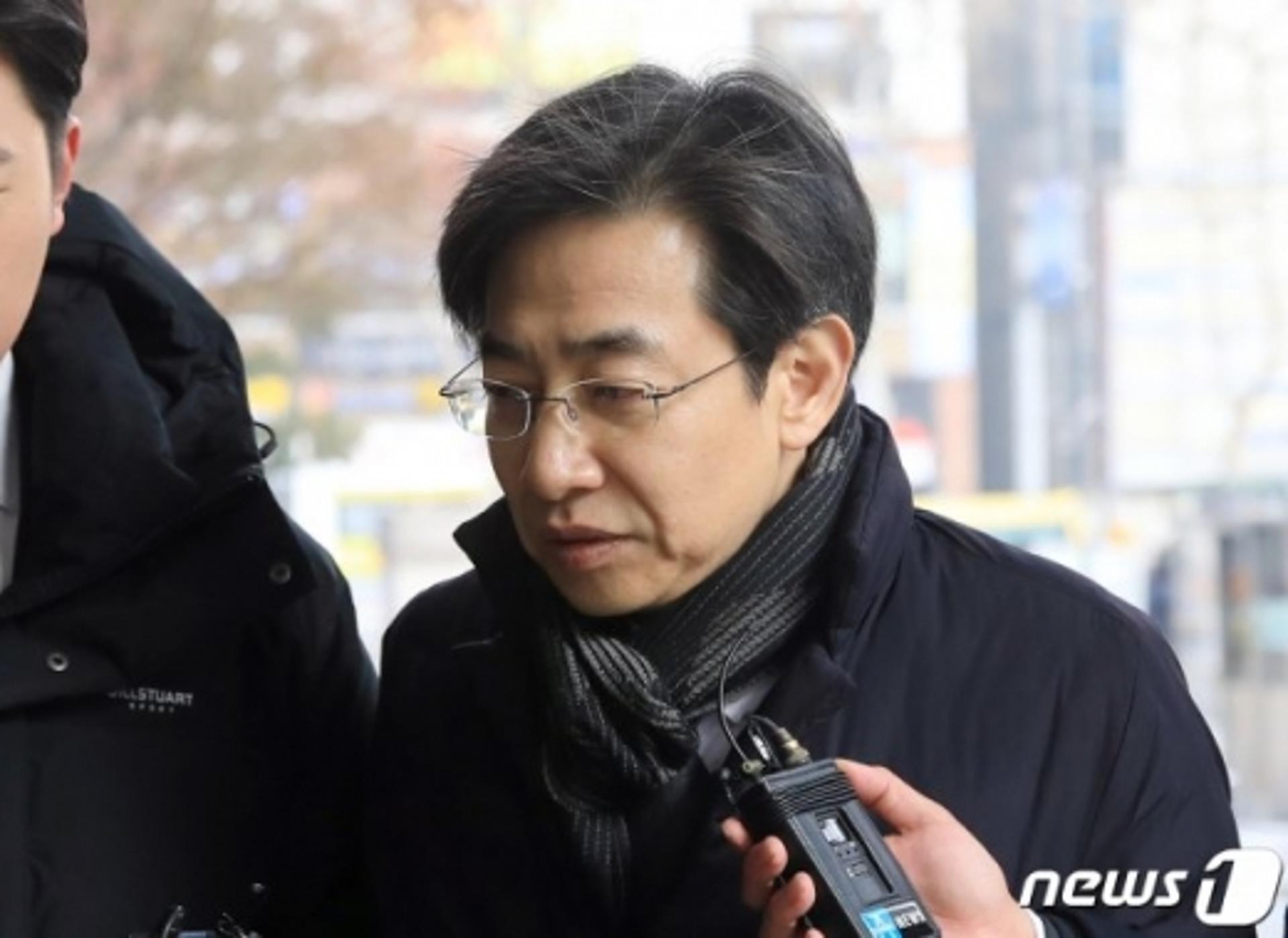 '몰카 혐의' 김성준 전 앵커, 5개월 만에 재판 재개