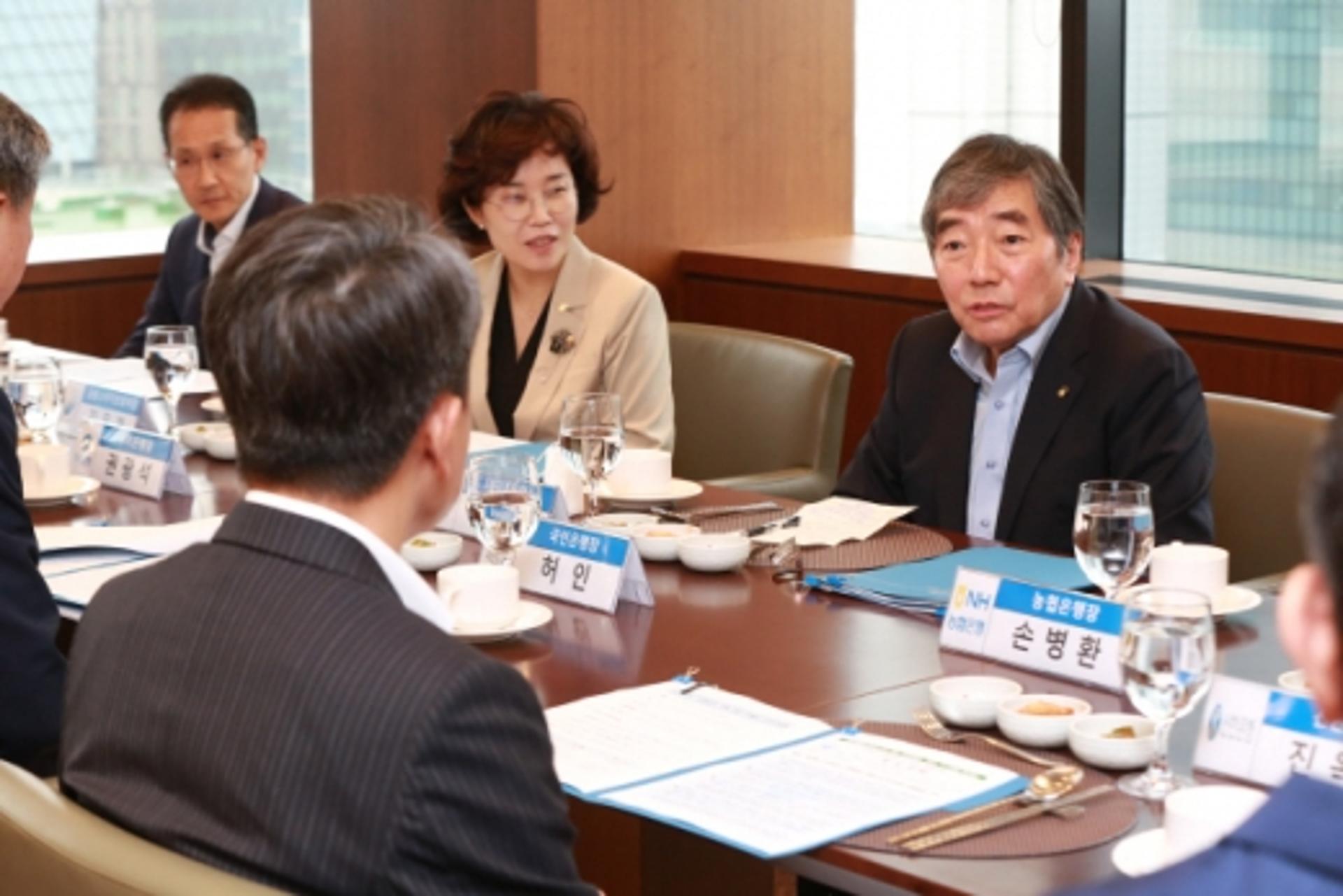 금감원, 자영업자 현장지원단 설치… "원금·이자 상환유예 지원"