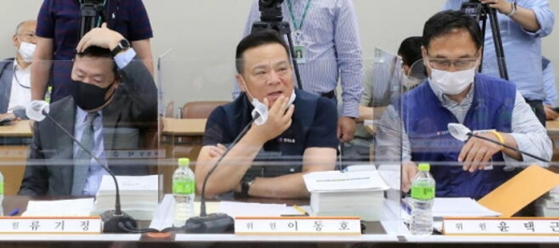 오늘 최저임금위 5차 회의… ‘16.4% 인상 vs 2.1% 삭감’ 공방 본격화