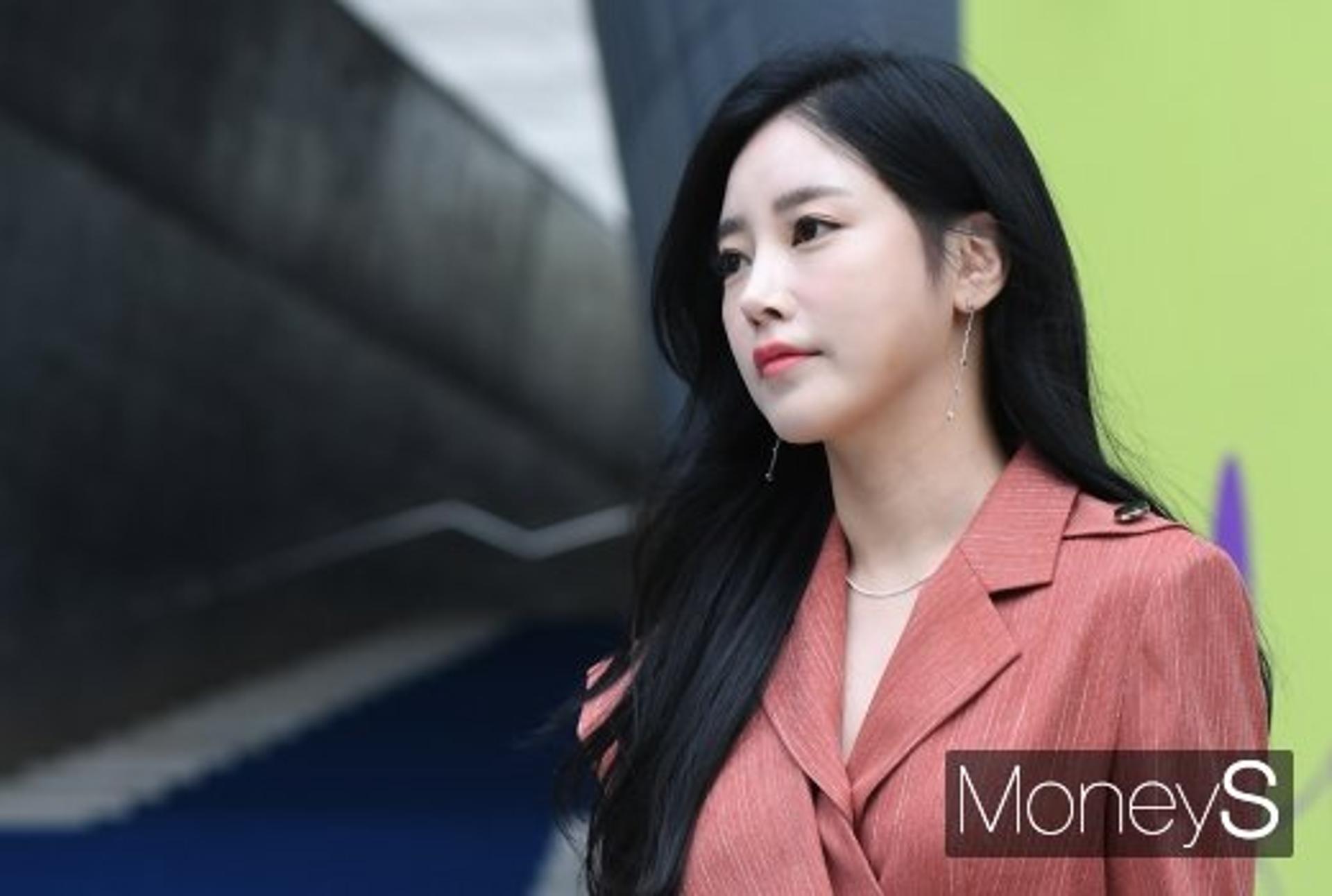 티아라 출신 소연, 김호중과 한식구… 생각엔터와 전속 계약