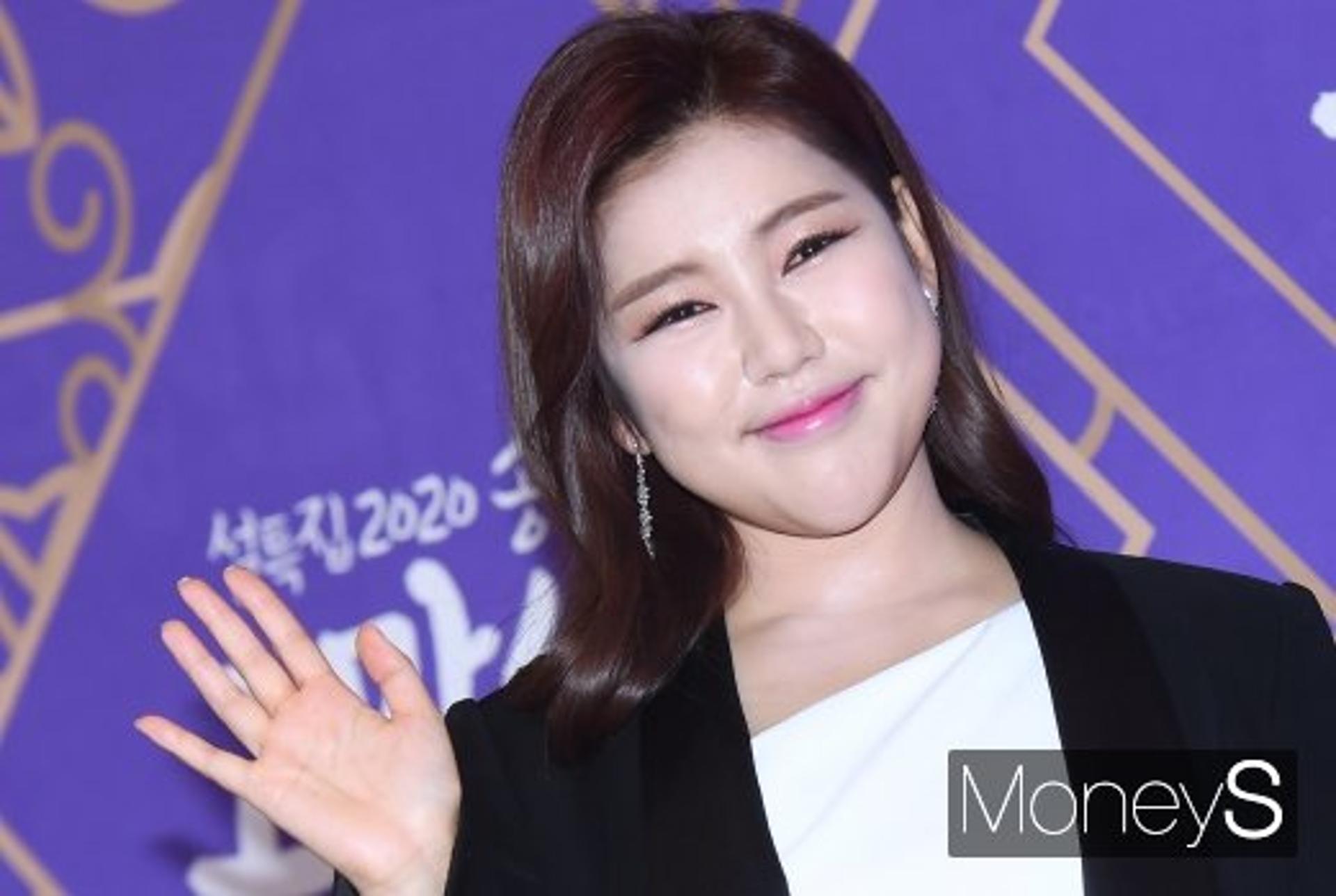 송가인 실물 이정도였어?… 영기 "너무 귀엽다"
