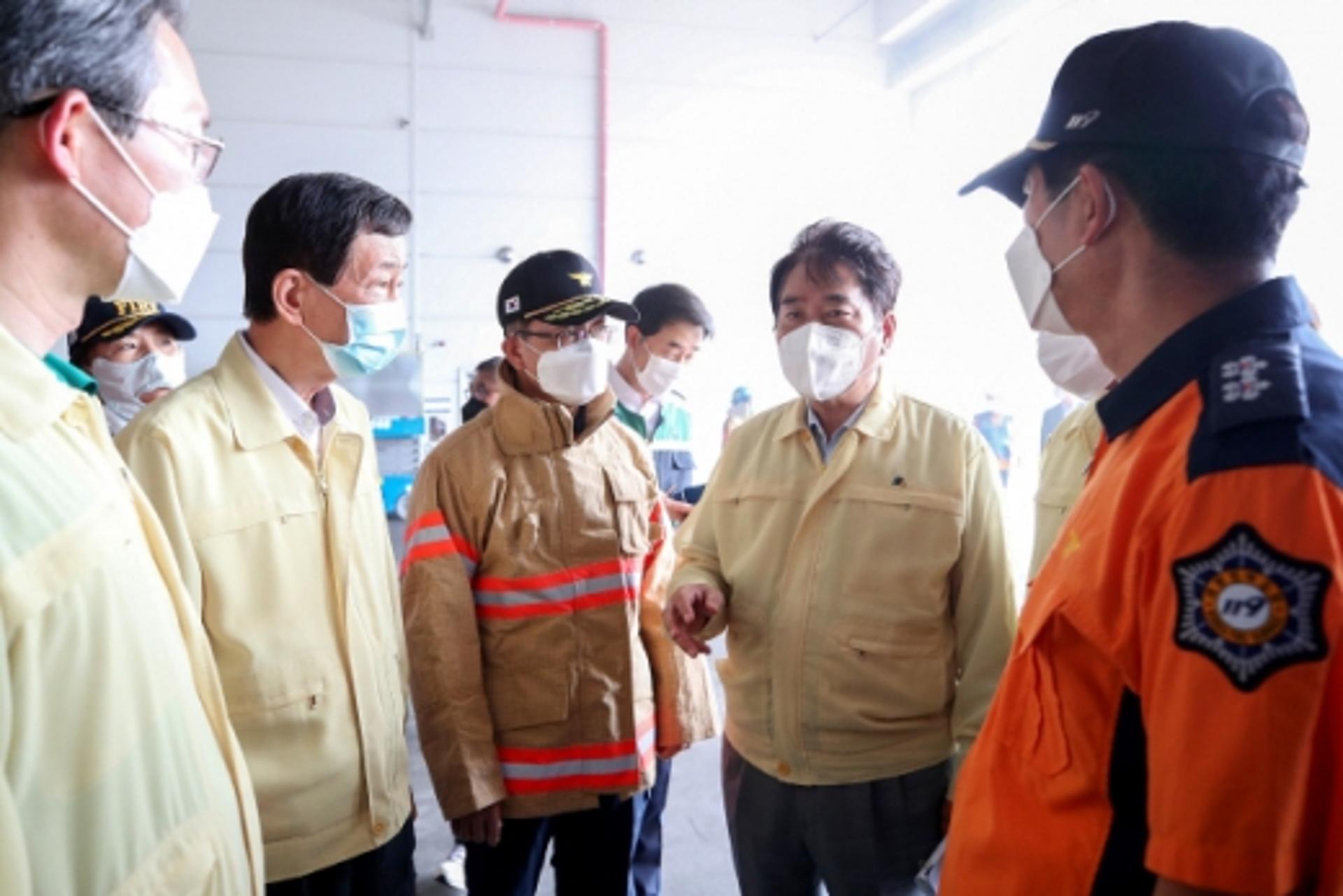 백군기 용인시장 "양지 화재사고 수습 최선 다해 지원"