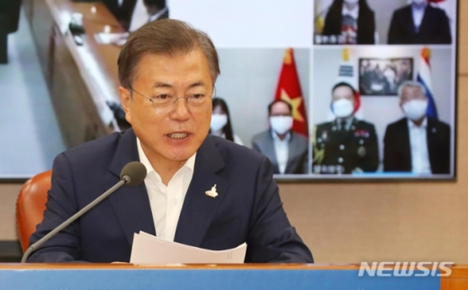 문 대통령 만난 재외동포들 “대한민국 자랑스럽다”