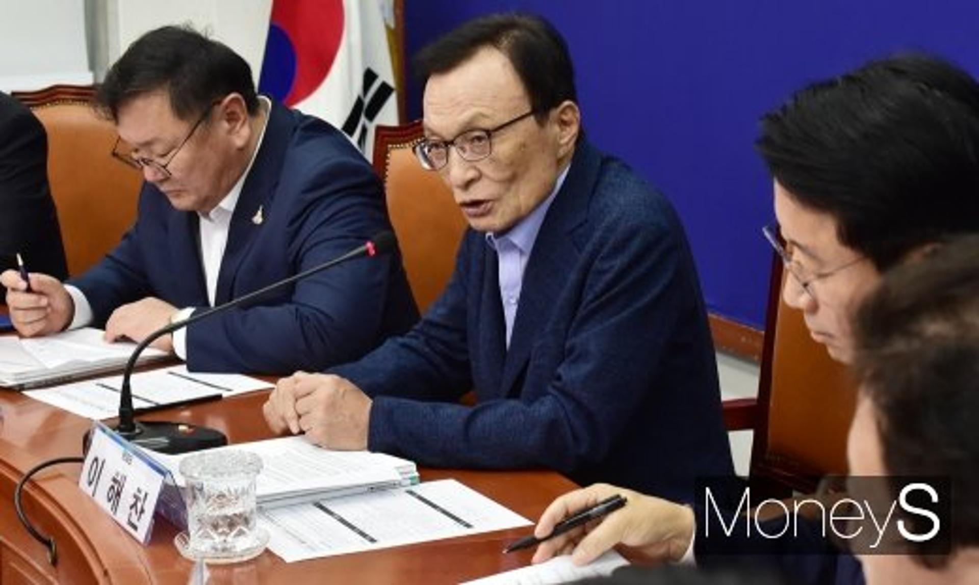 이해찬 "개헌할 때 '수도는 세종' 넣자"… 행정수도 이전 속도