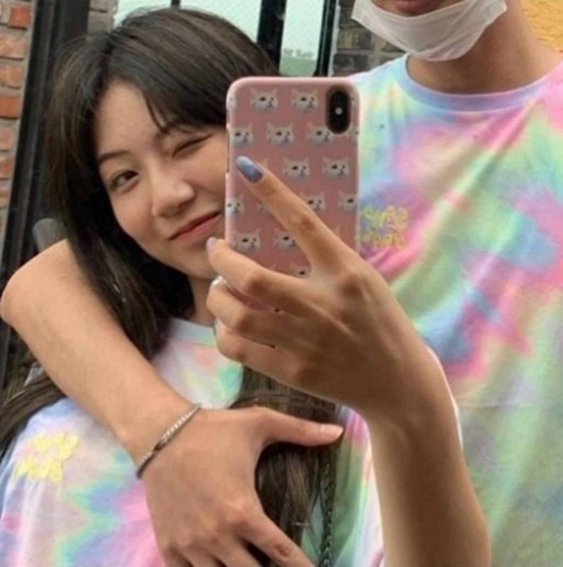 하선호 '빛삭' 인스타그램 주목… 손 위치가?