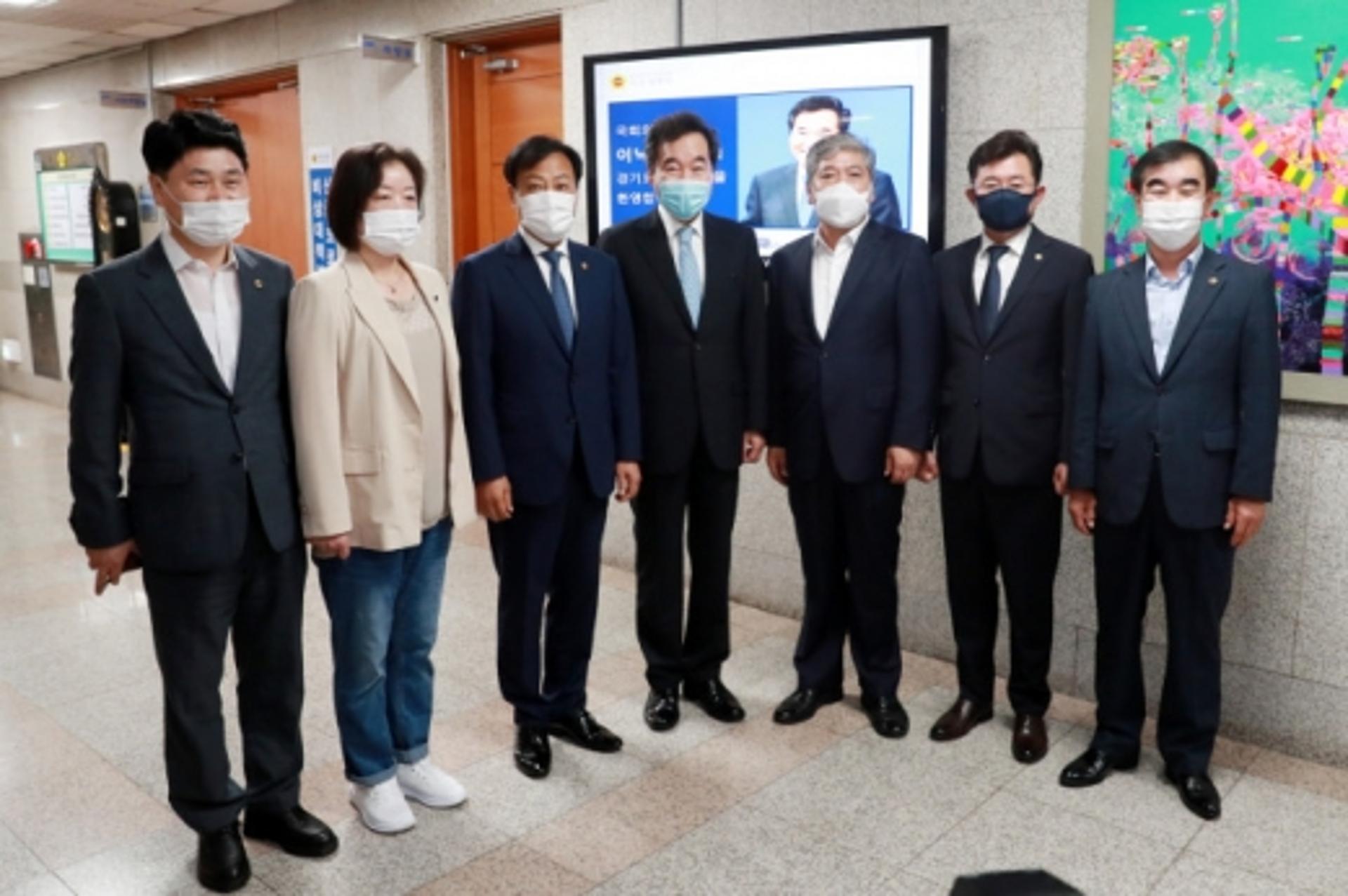 장현국 경기도의회 의장, 이낙연에 "지방자치법 개정에 힘보태달라"