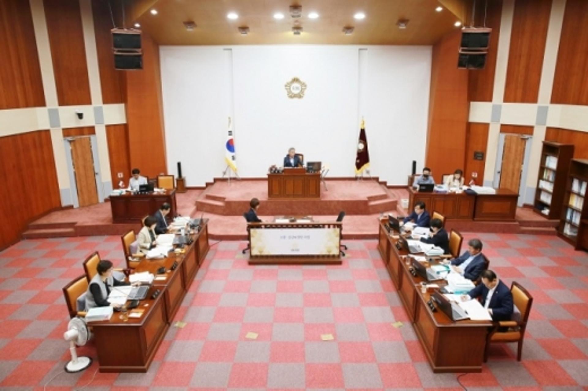 군포시의회, 이희재 의원 제명처분 의결