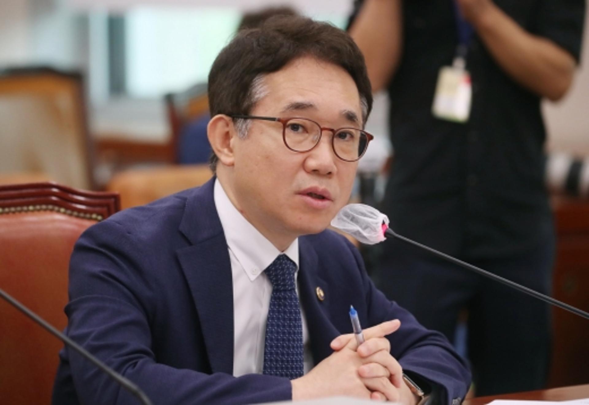 박선호 국토부 차관 “서울시와 이견 없다… 집값 유지 아닌 하향안정 목표”
