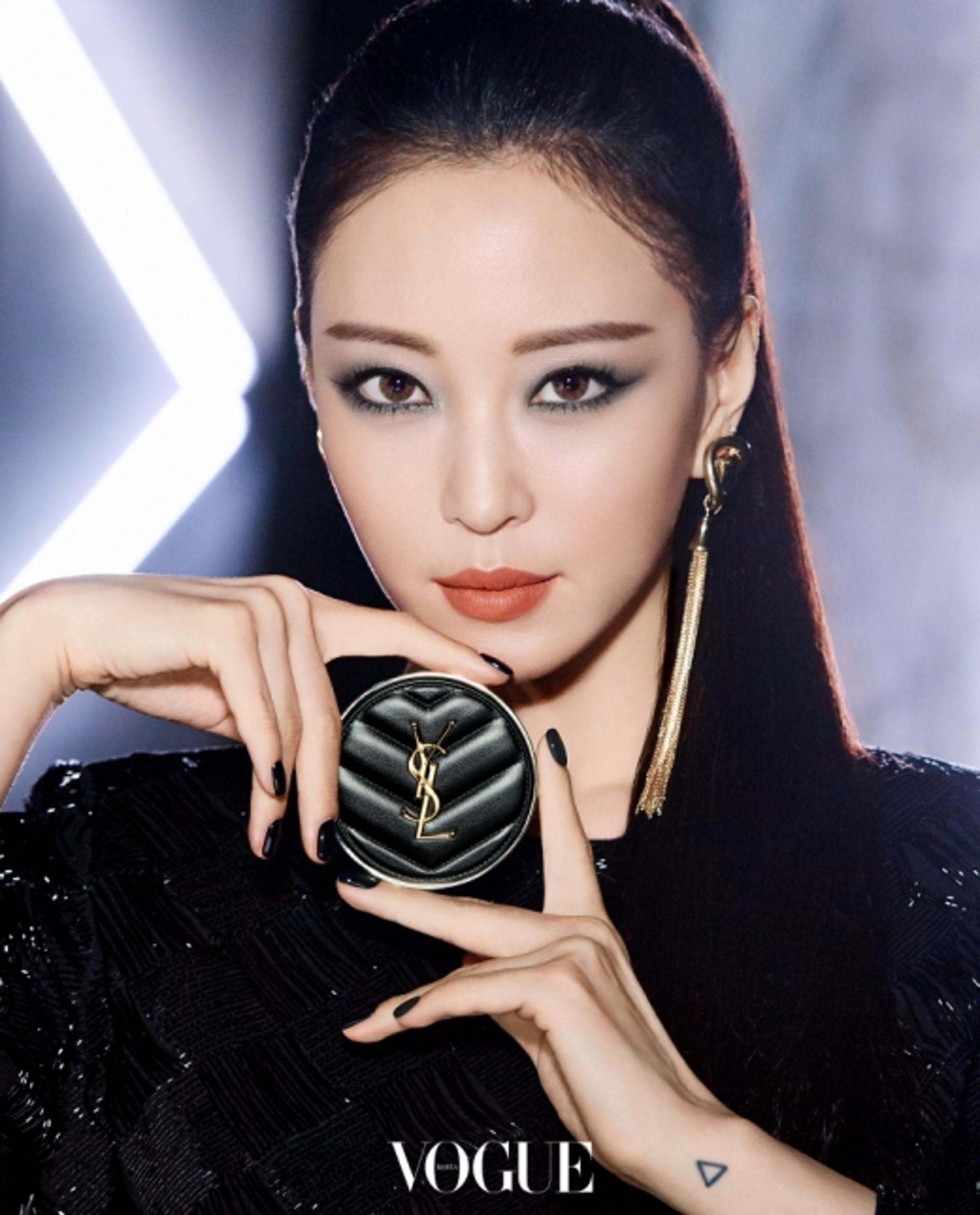 한예슬 화보, 도발적 캣츠아이 "여신美"