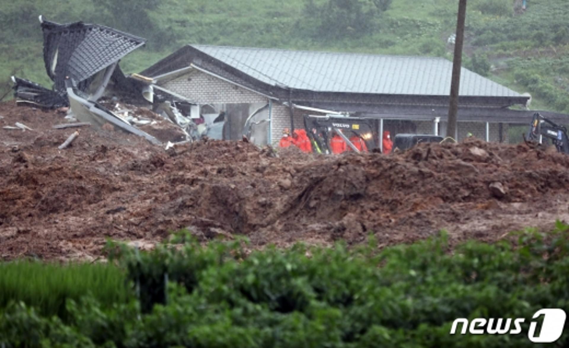 곡성 산사태 매몰 남성 추가 발견… 사망자 5명