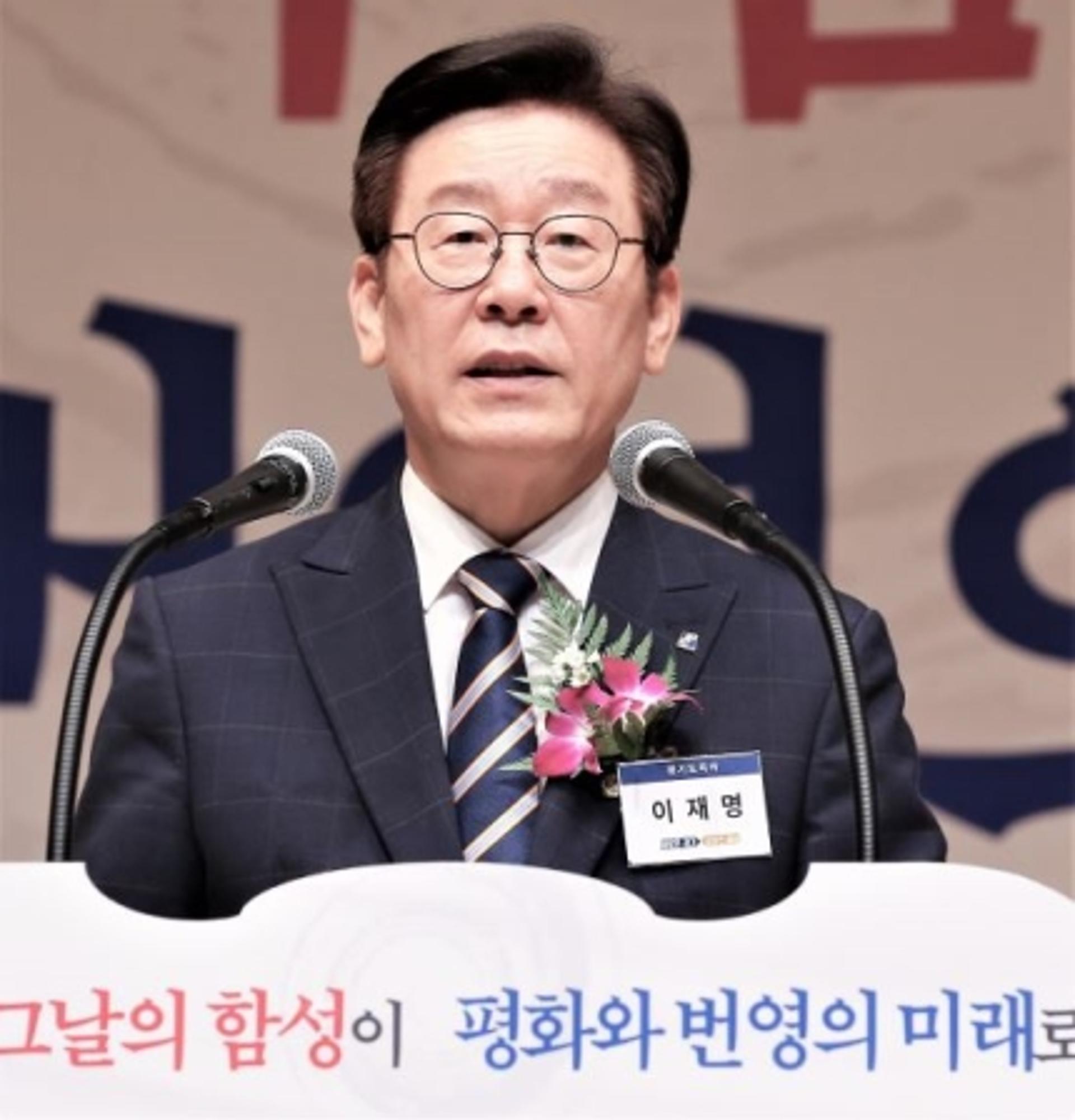 이재명 "아베 집권 이후 사죄 없어… 친일 잔재 청산은 계속"