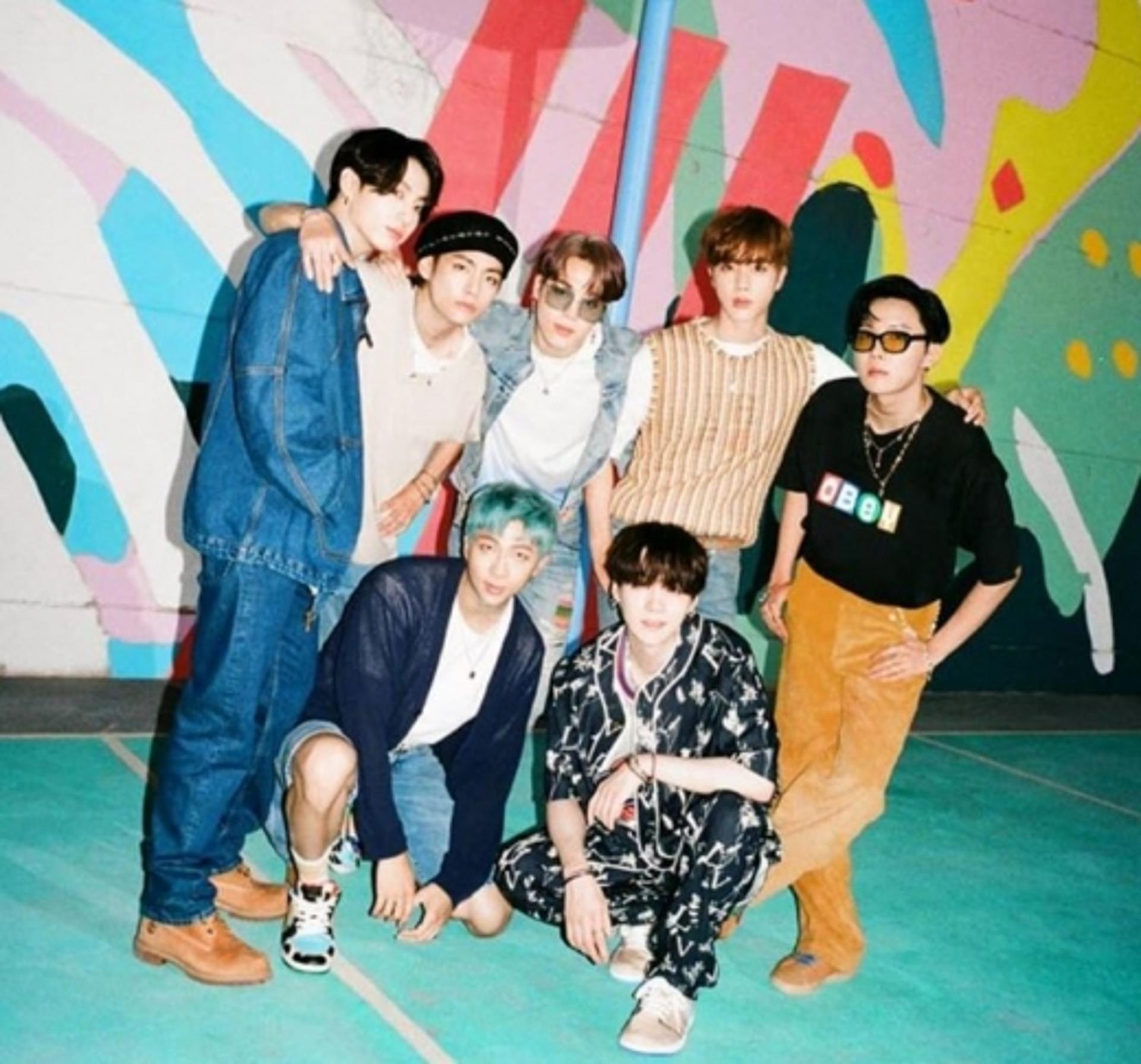 "이번엔 디스코다"… 방탄소년단 컴백에 쏠린 관심