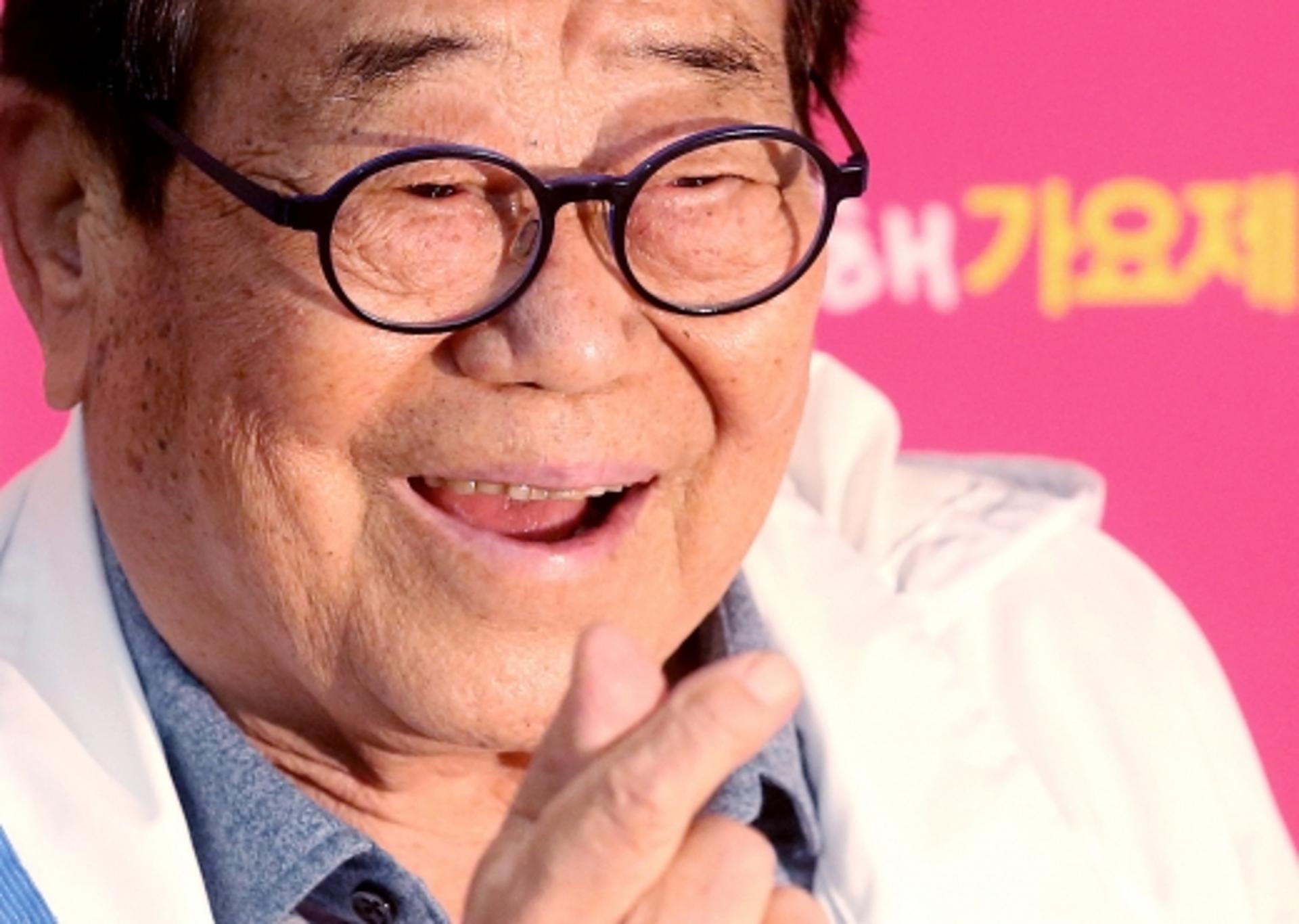 송해 나이 '94세'… "과로로 병원신세, 건강하다"