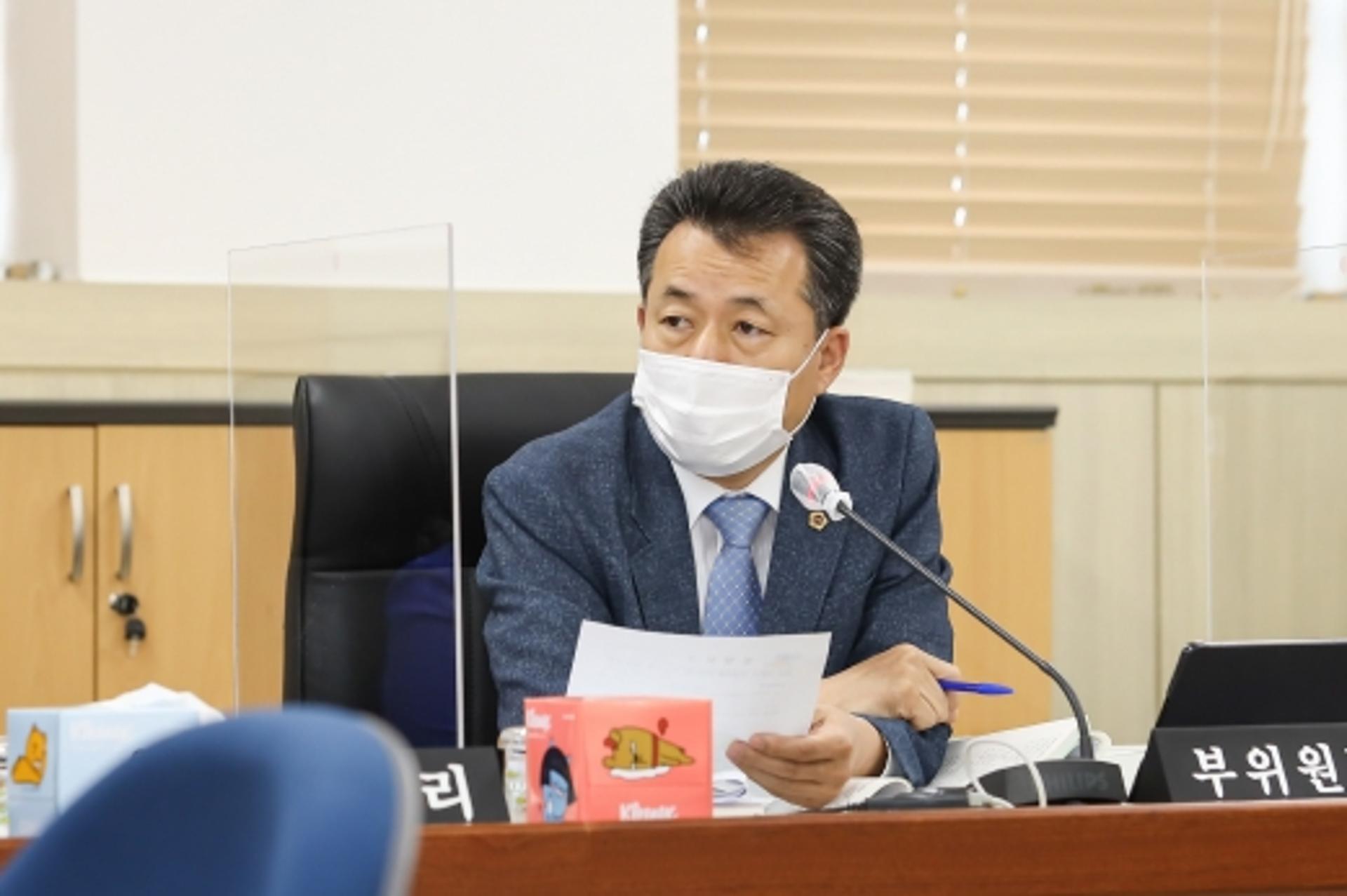 경기도의회 민주당 김성수 수석 대변인, "고1 의무교육 조기 실시" 촉구