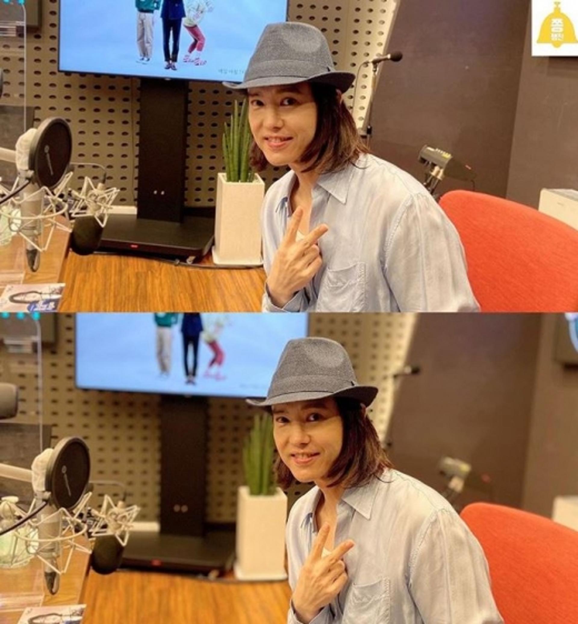 양준일 출연 인증샷, 단발이 찰떡이네?