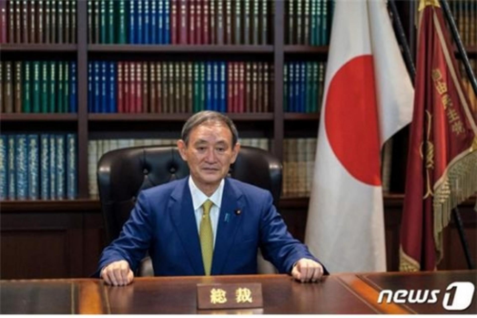 서로에게 푹 빠진 트럼프·스가… 첫 통화 내용은?