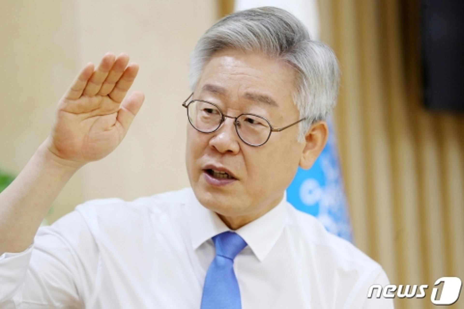 이재명 "코로나19 이후 극단적 선택 증가… 우리 죽지 말고 살자"