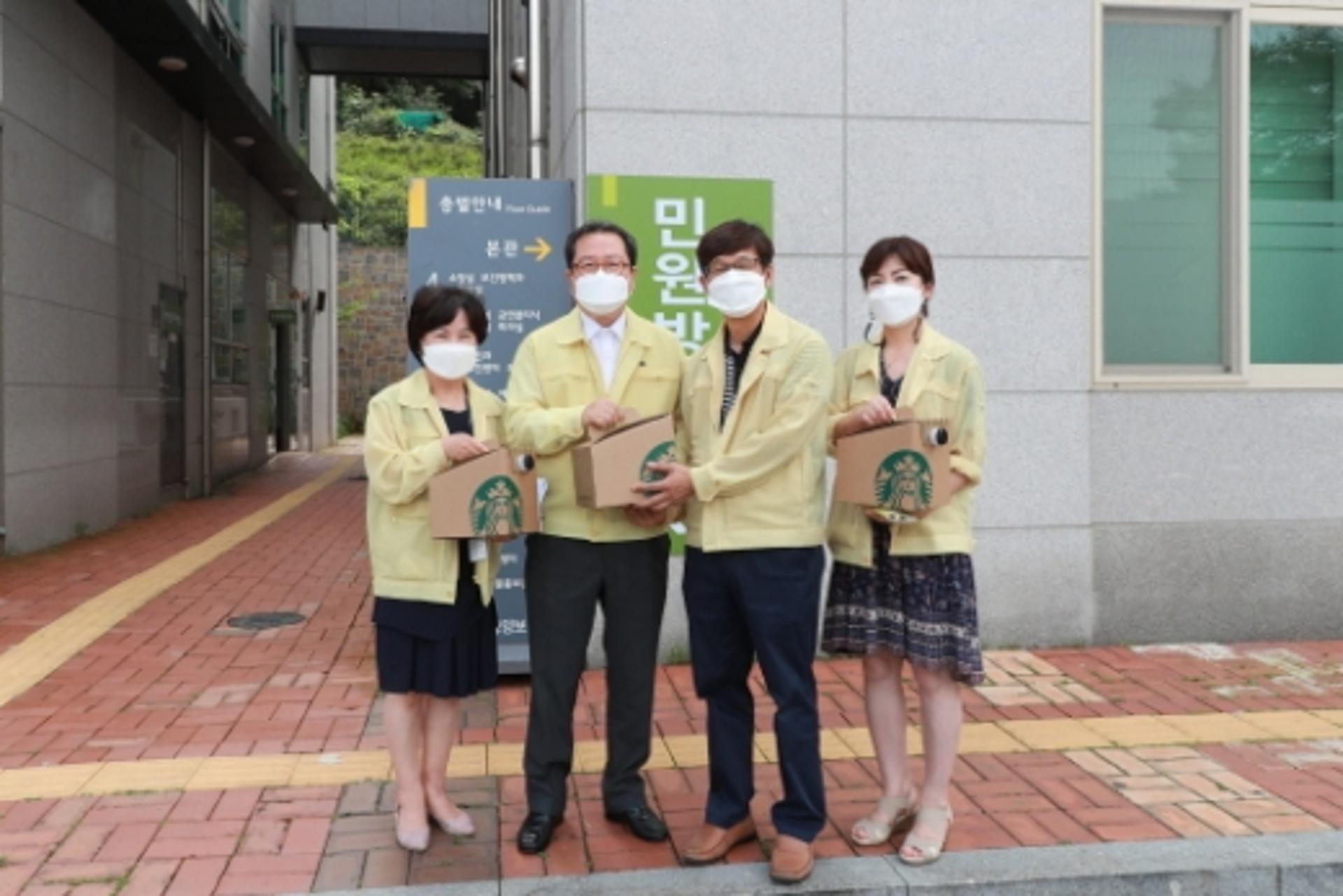 조광한 남양주시장, 코로나19 업무추진 직원 격려 방문