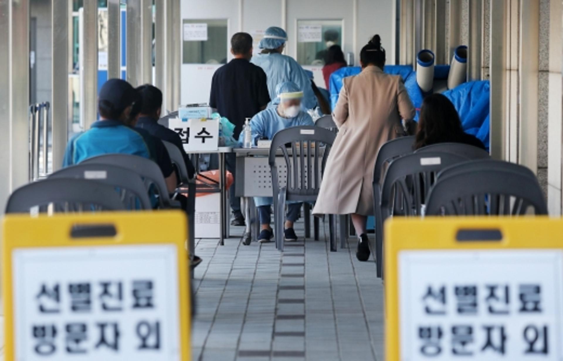 서울 신규확진 30명… "집단감염 계속"(종합)