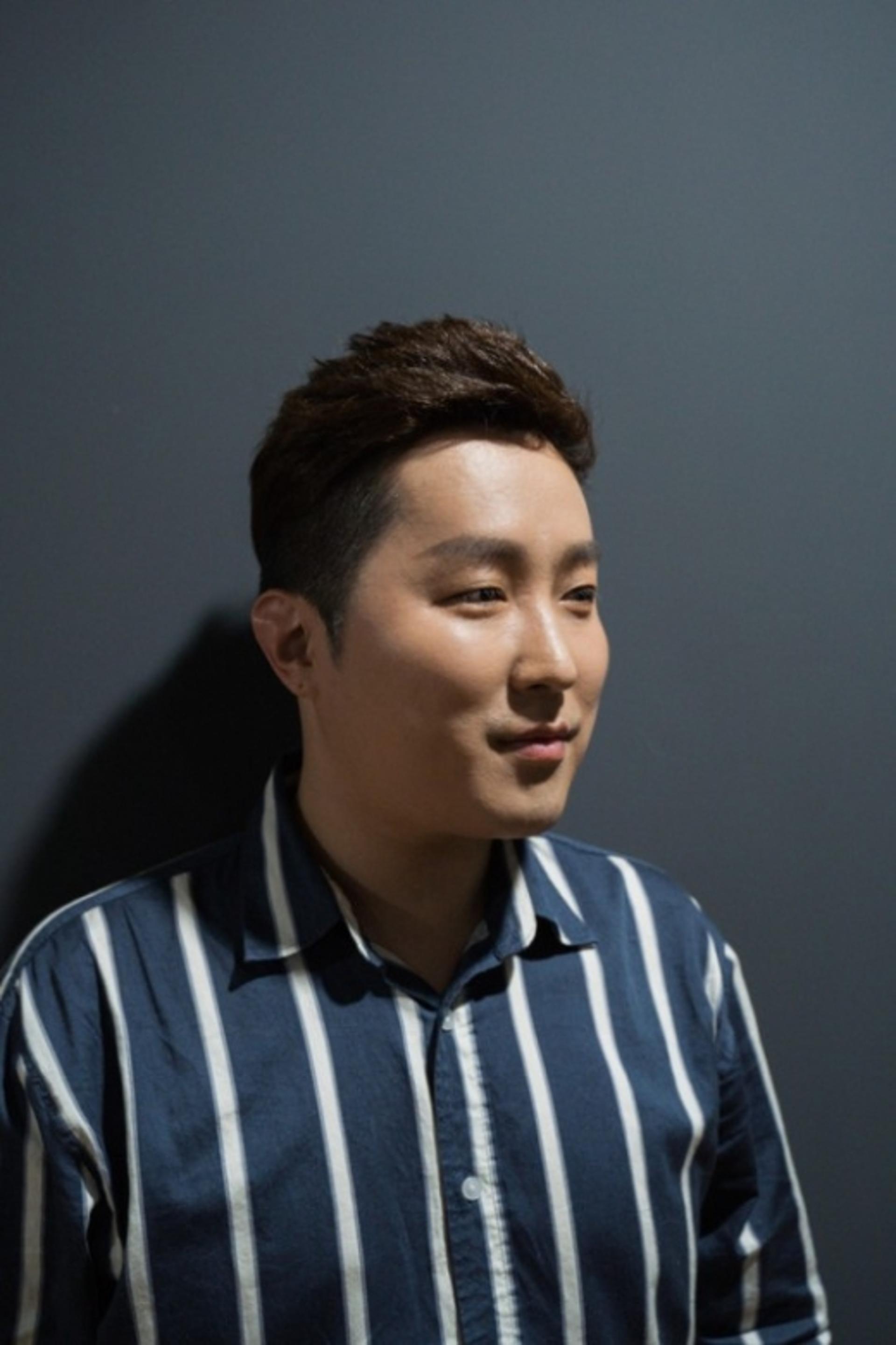 '커밍아웃' 선언, 트로트 가수 권도운 누구?