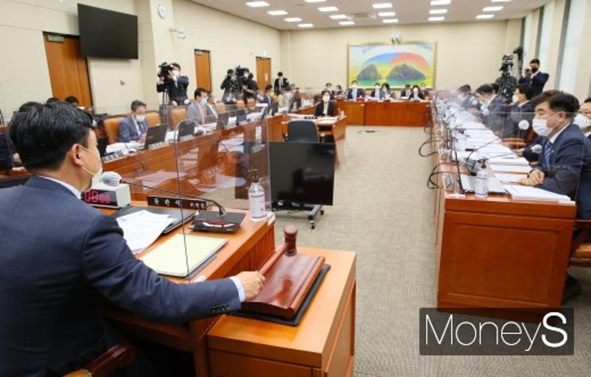 다음주 정무위 국감, 사모펀드 난타전… 불완전판매 책임론 공방