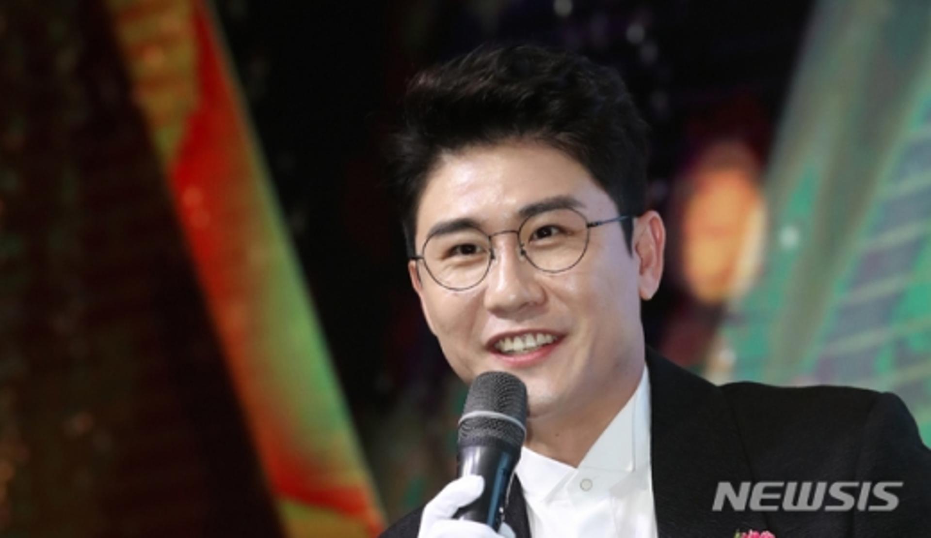 "나 좀 불러줘요"… '비디오스타' 영탁이 거기서 왜 나와?