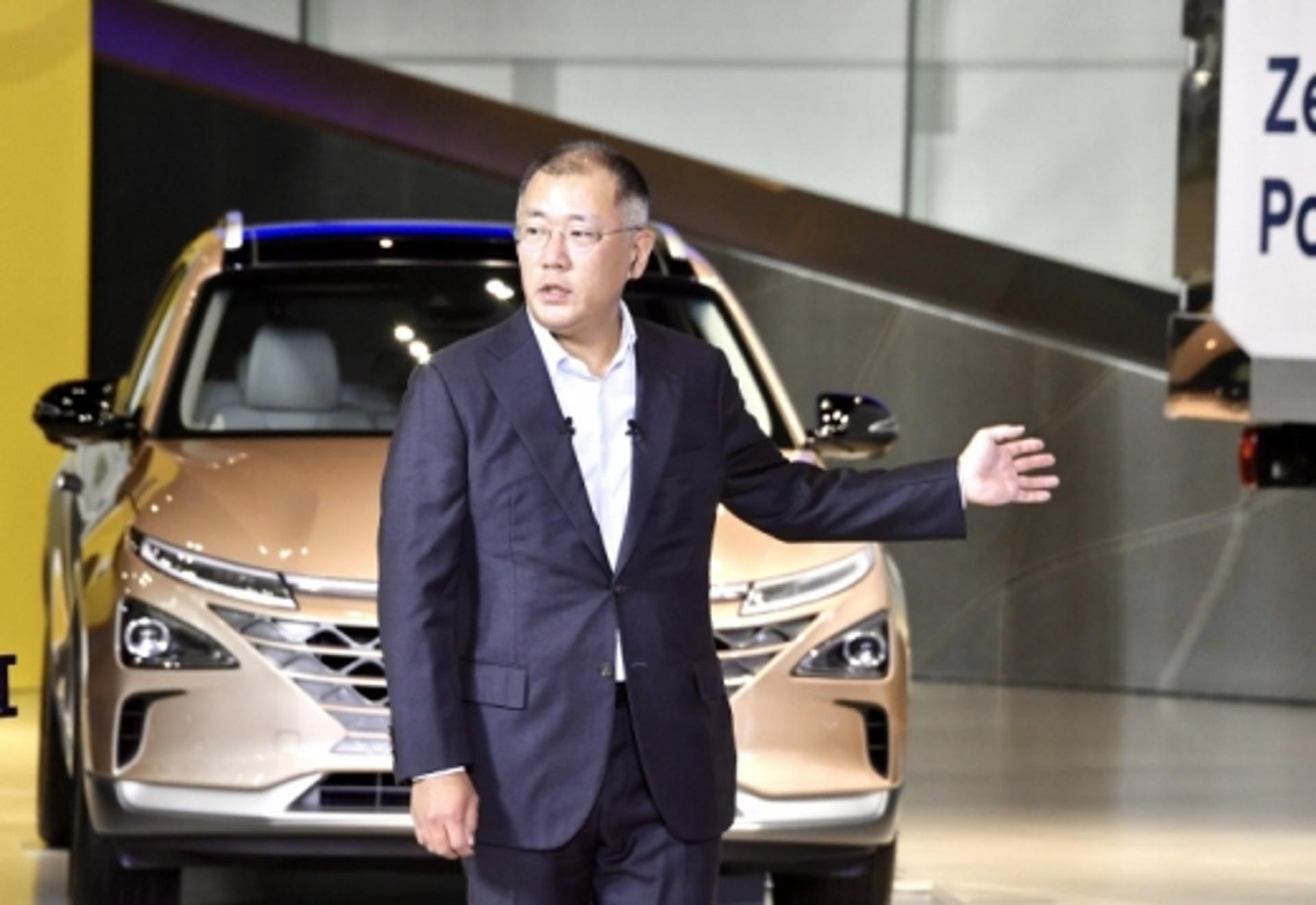 [특징주] 현대차, 정의선 회장 선임 소식에 장초반 상승세