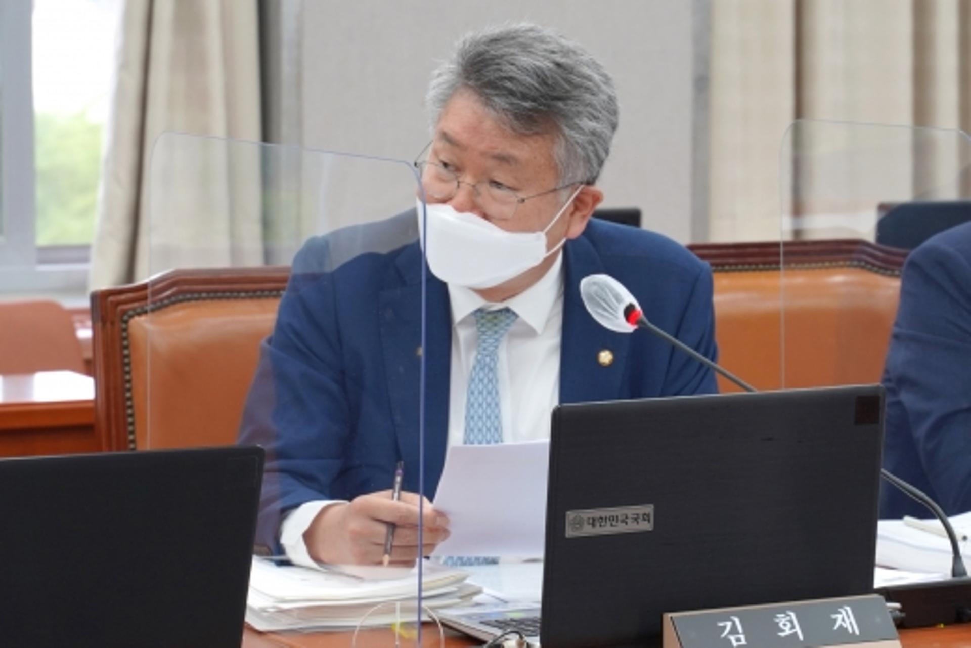 [2020국감] 김회재 의원 "6년간 철도 성범죄 2배, 몰카는 4배 급증"