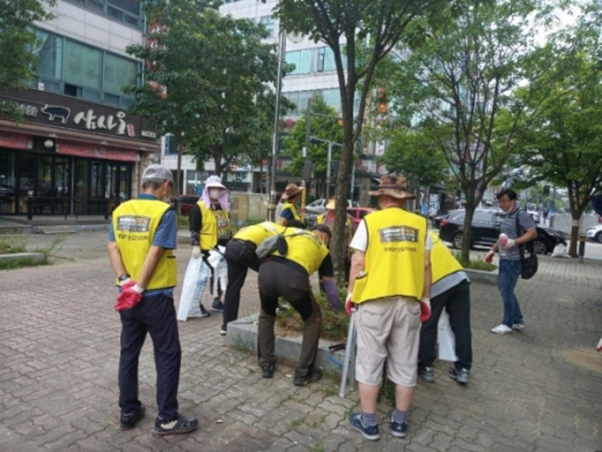안산시, 깨끗하고 안전한 상가거리 조성 '안산형 뉴딜일자리 사업'에 120명 투입