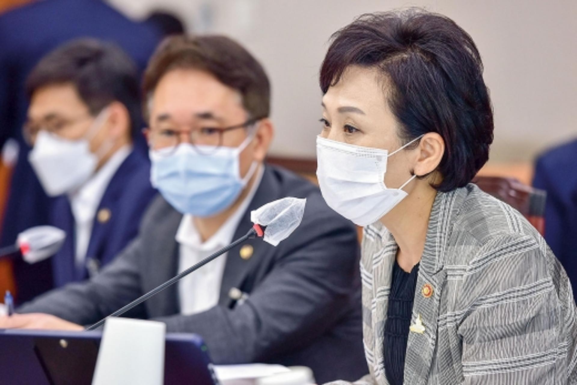국토부 "건설업체 택지 편법전매 막을 추가대책 준비하겠다"
