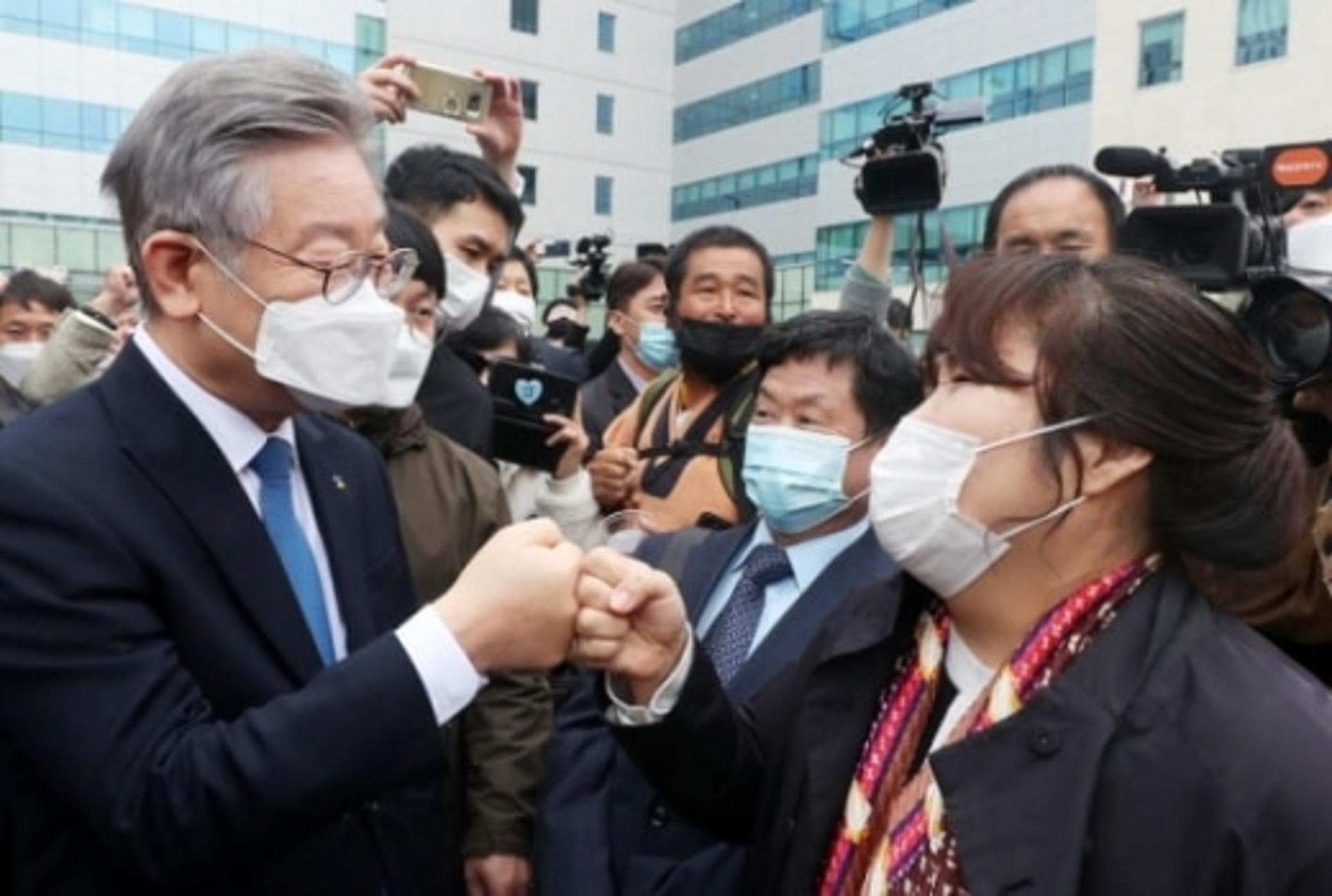이재명 “불법사금융 걱정에 서민대출이자 못 낮춘다니… 헛소리”