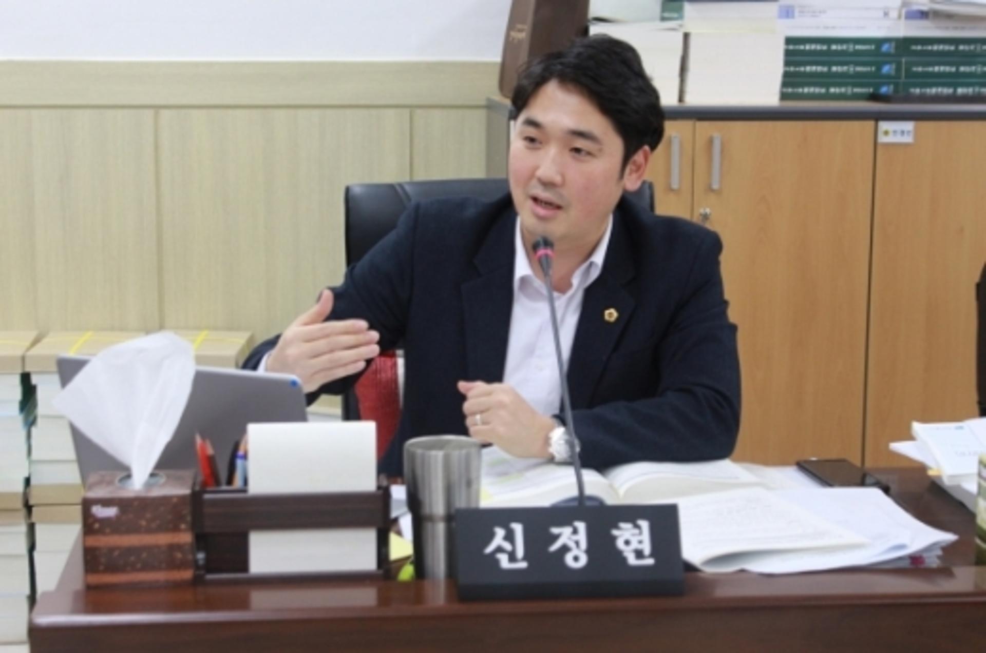 경비원·미화원 '어르신 노동자 보호' 위해 경기도 조례 바꾼다
