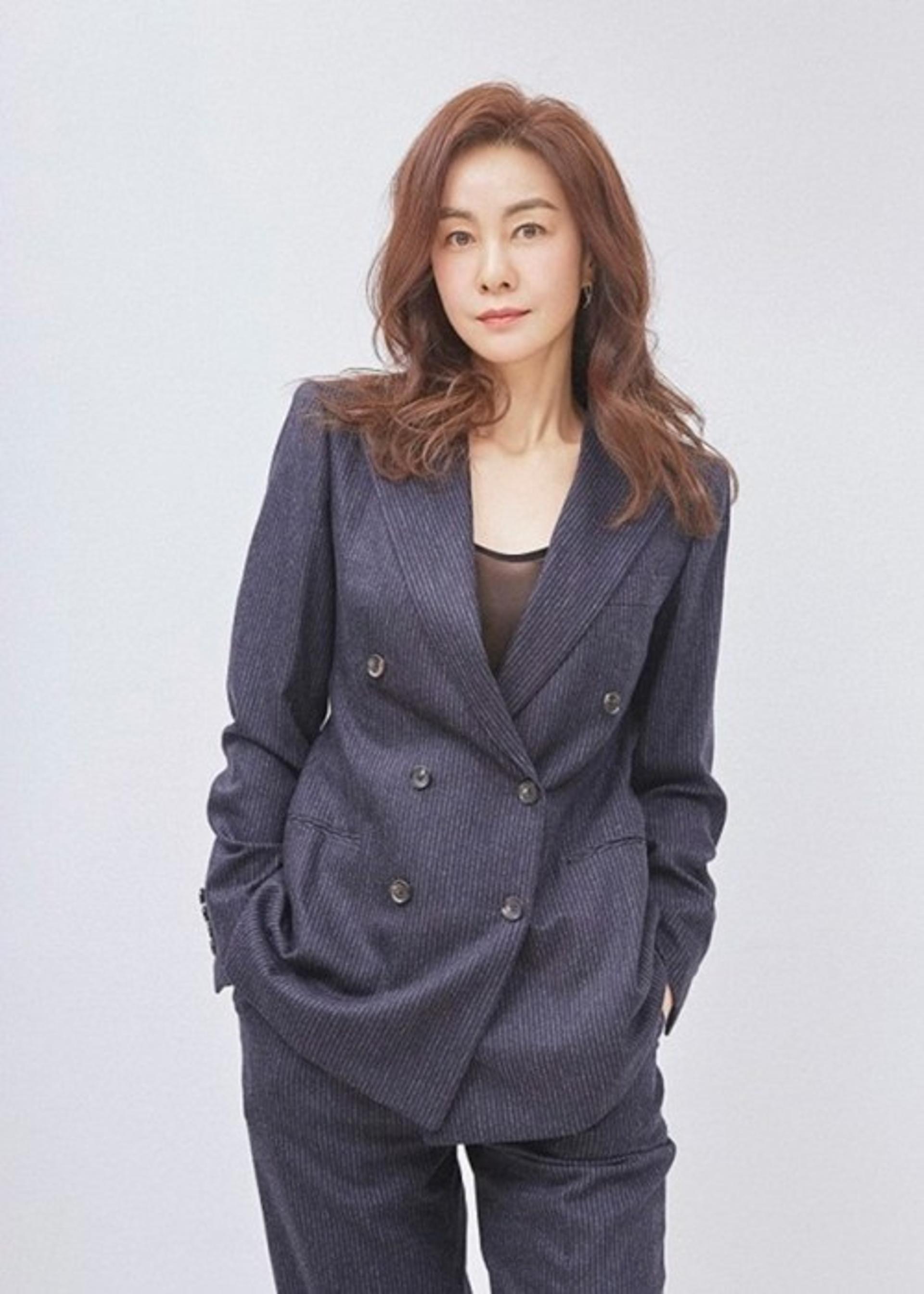 장윤정 미스코리아 "너무 어린 나이에…"