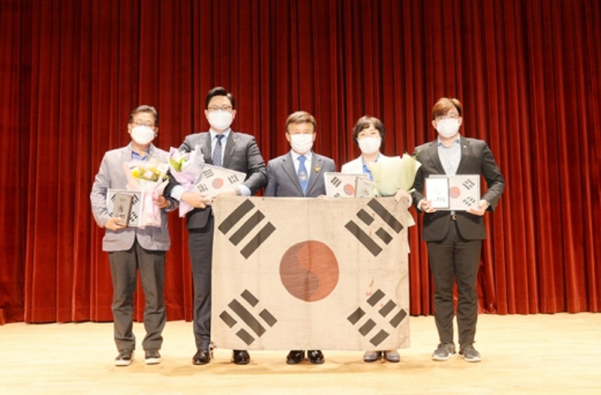 파주시의회 지방재정·조례 연구단체, 김원웅 광복회장 초청 강연