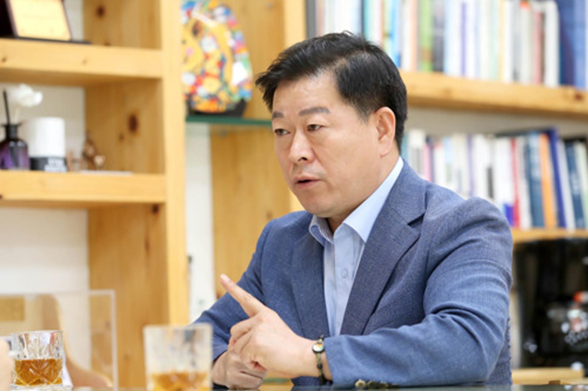 박승원 광명시장 "노후 경유차 줄여 기후위기 막겠다"