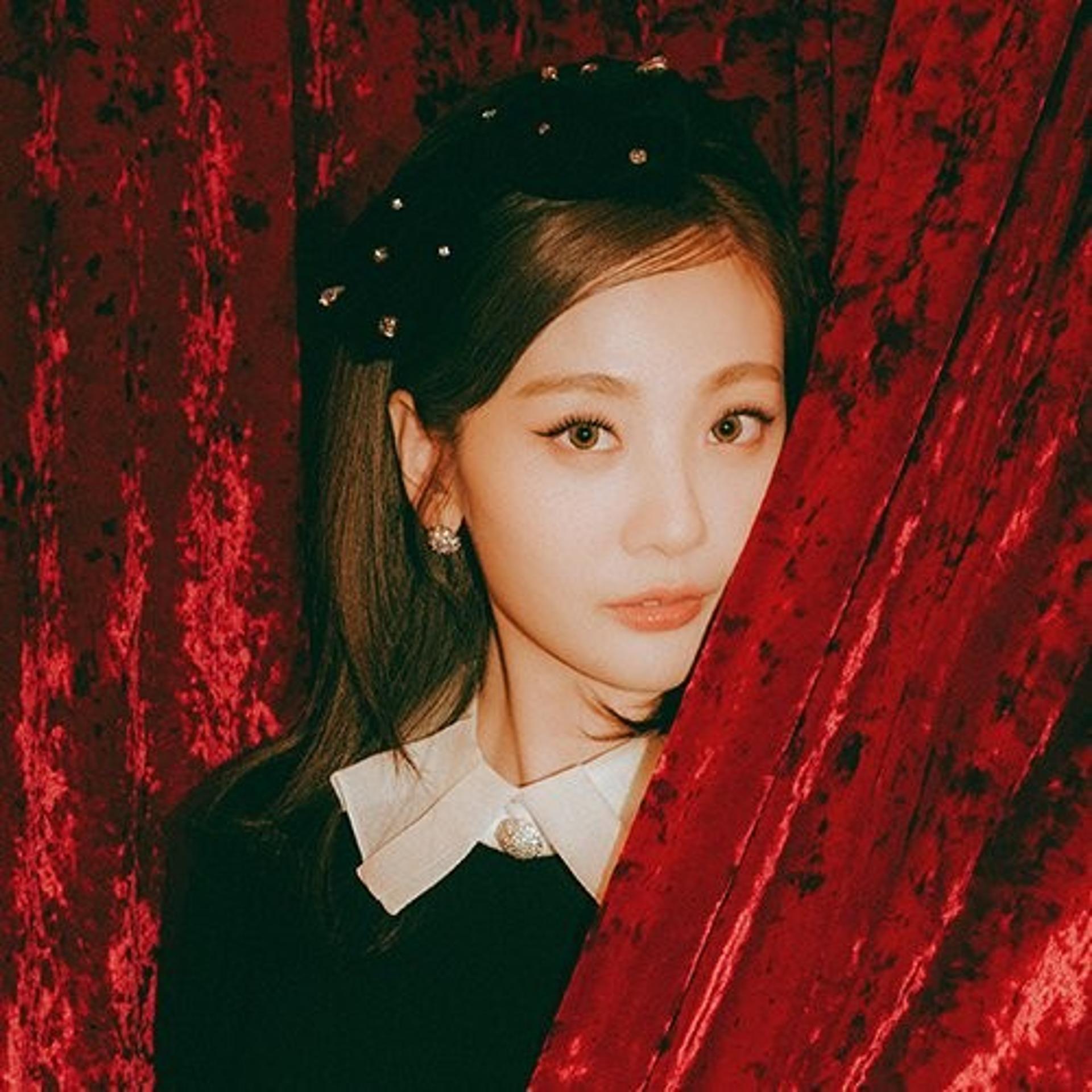 볼빨간사춘기 활동중단… "안지영 불안증세 호소"