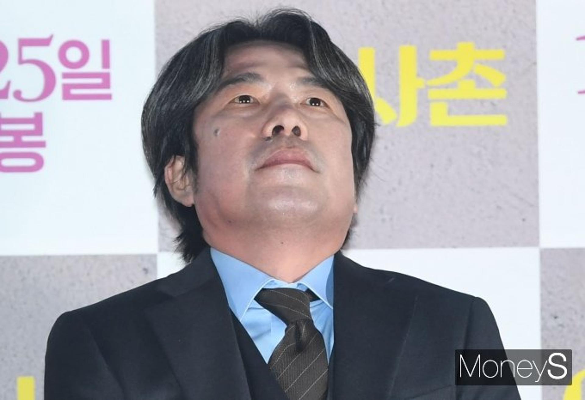 '미투 무혐의' 오달수 복귀 "마음 무거웠다"