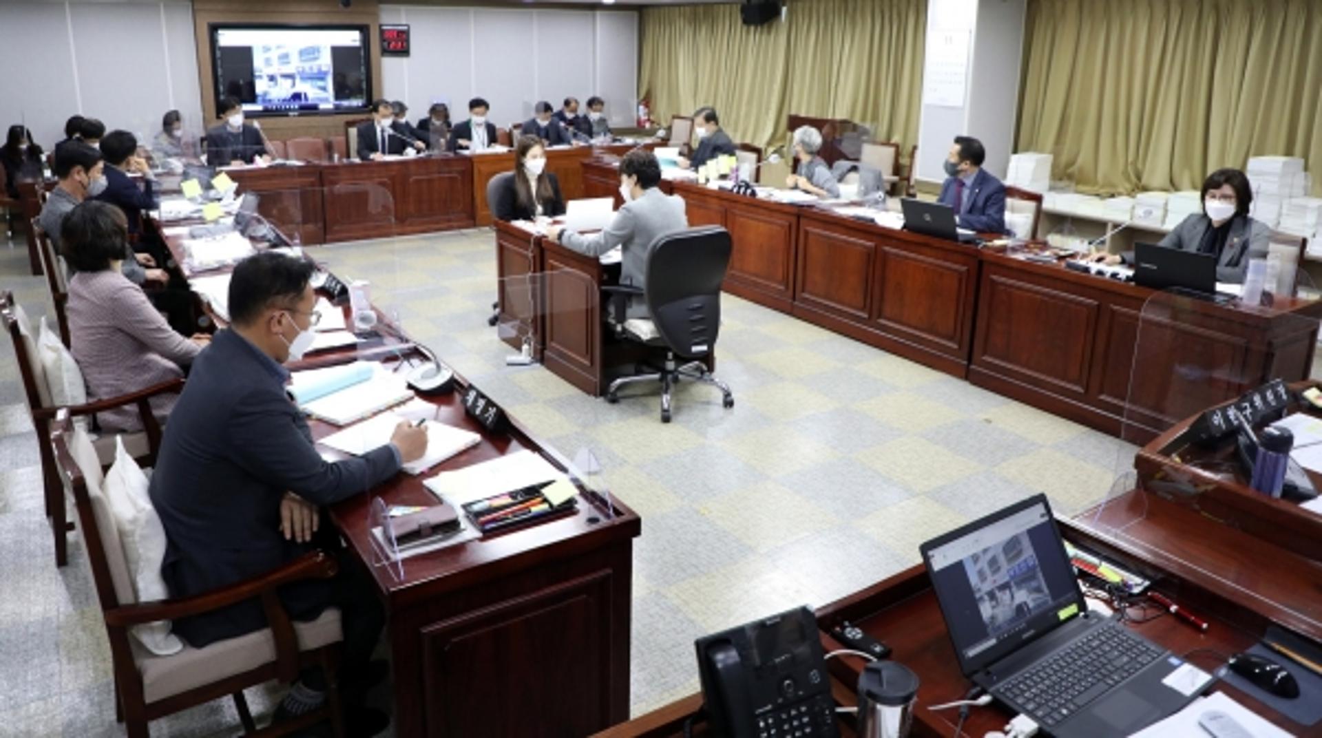 수원시의회 도시환경위원회, 2020년도 행정사무감사 돌입